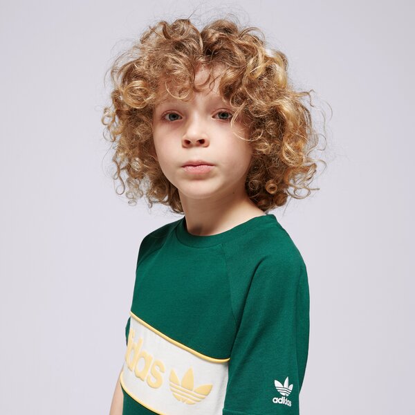 Детска тениска ADIDAS ТЕНИСКА TEE BOY ip2652 цвят зелен