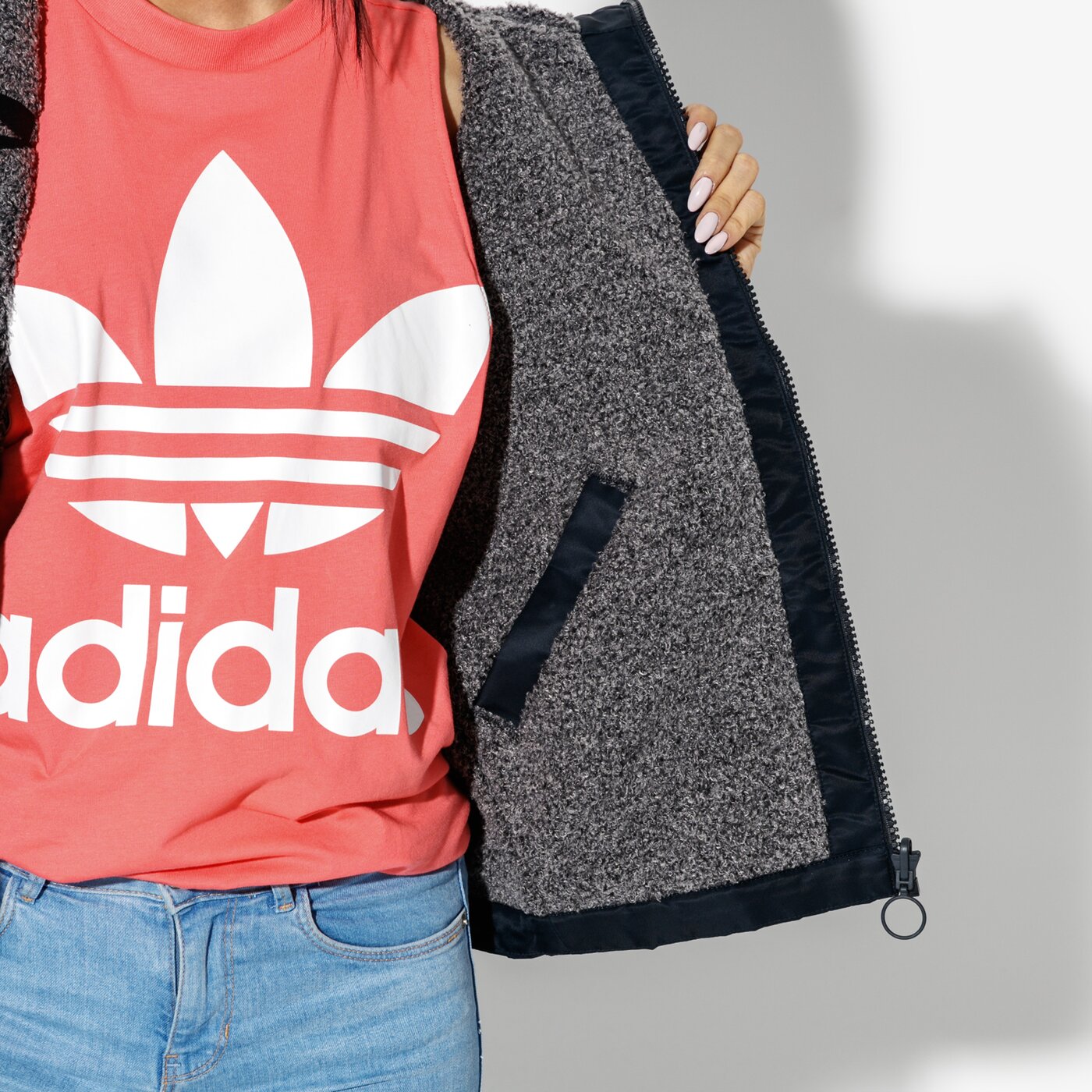 Дамско зимно яке NIKE ЯКЕ W NSW NSW JKT FZ SHERPA 941907-027 цвят тъмносин