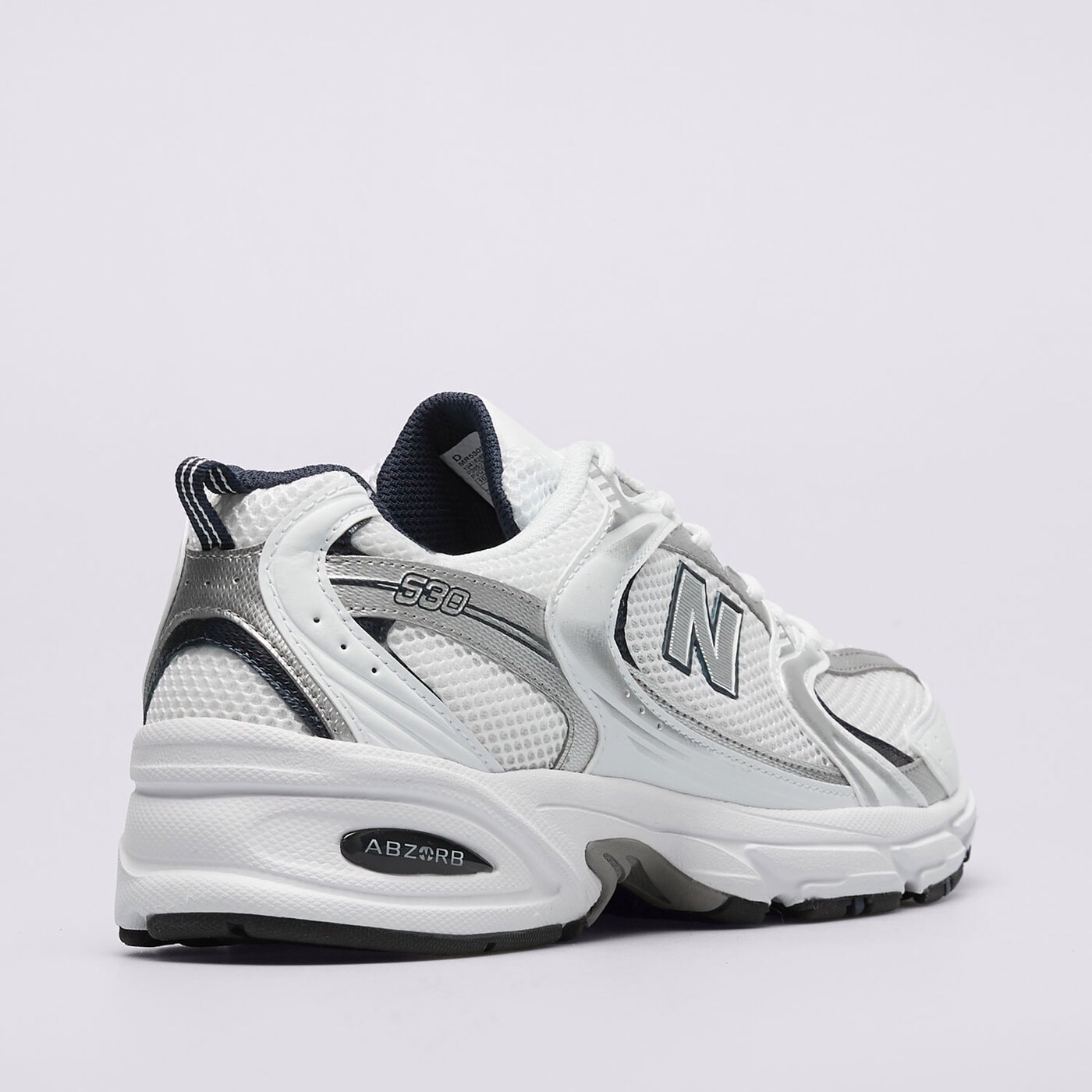 Дамски маратонки NEW BALANCE 530 mr530sg цвят бял