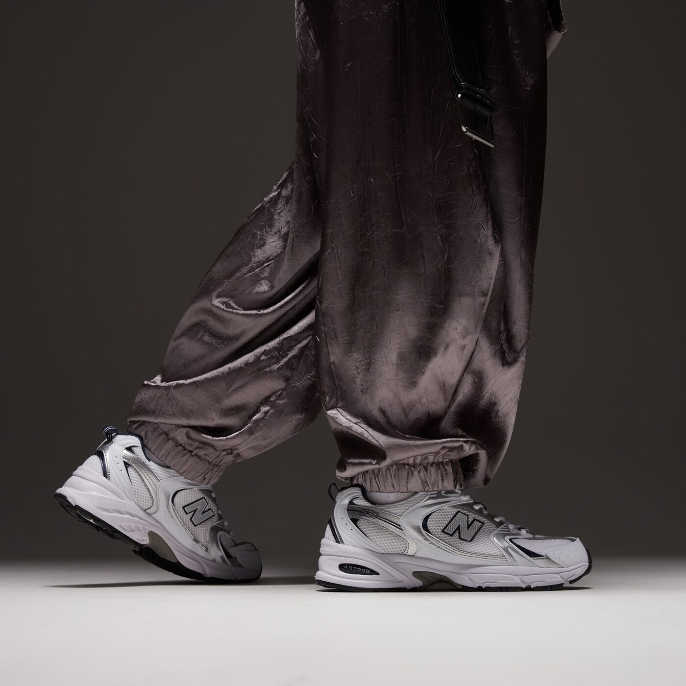 Мъжки маратонки NEW BALANCE 530  mr530sg цвят бял