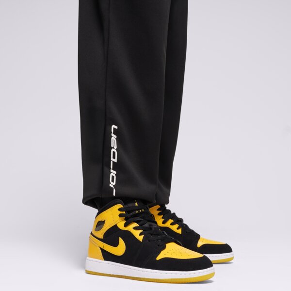 Детски панталони JORDAN ПАНТАЛОНИ JDN UNISEX EASE FLC SWEATPANT BOY 95d568-023 цвят черен
