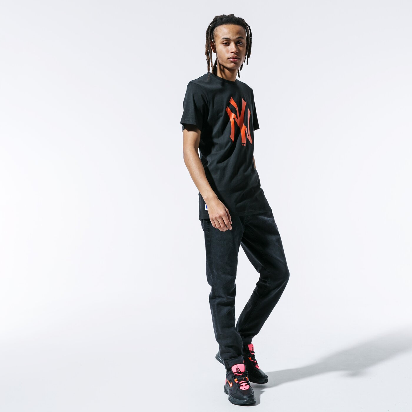 Мъжка тениска NEW ERA ТЕНИСКА MLB TEE NYY BLK NEW YORK YANKEES BLKROG 12123933 цвят черен