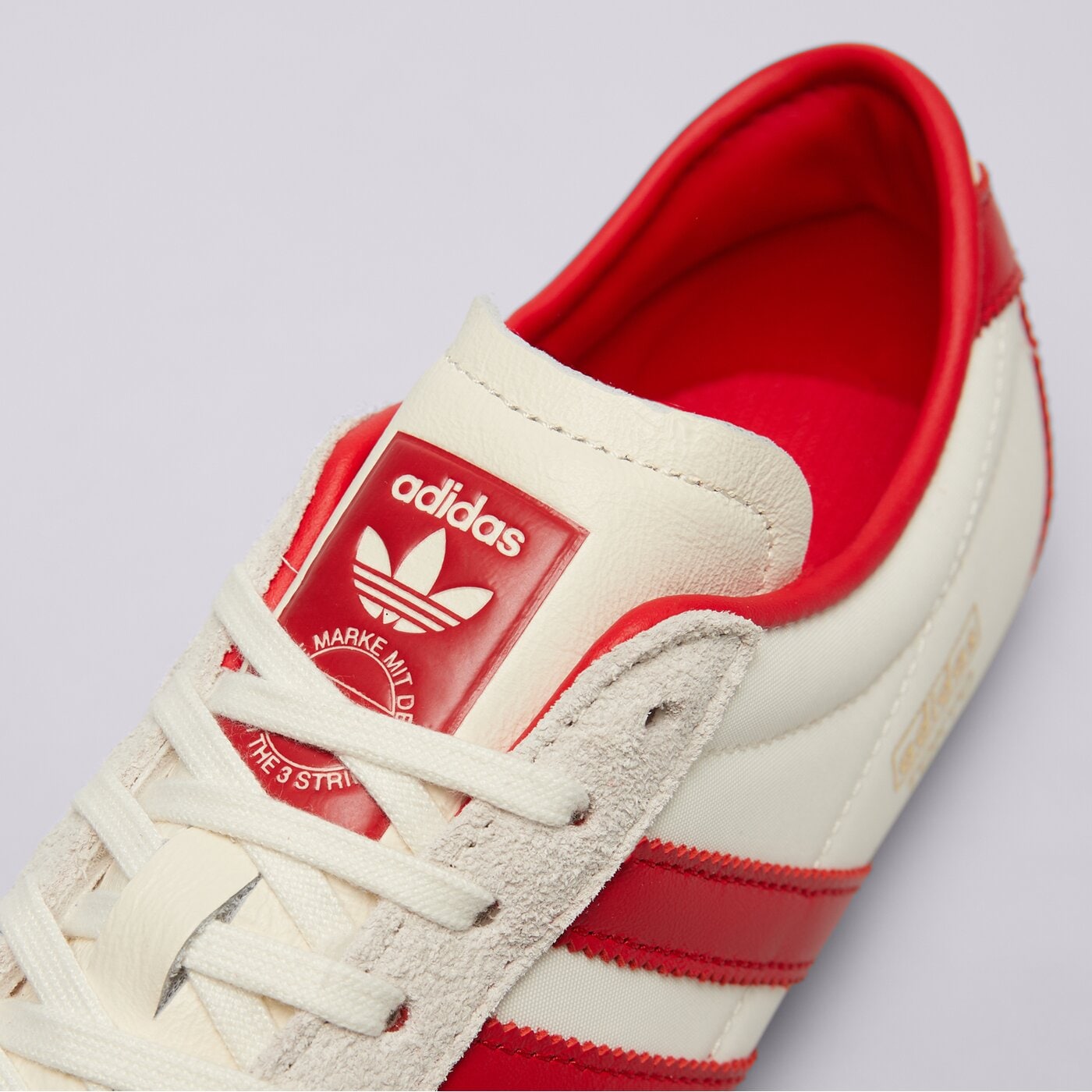 Дамски маратонки ADIDAS TOKYO W ji3300 цвят бежов