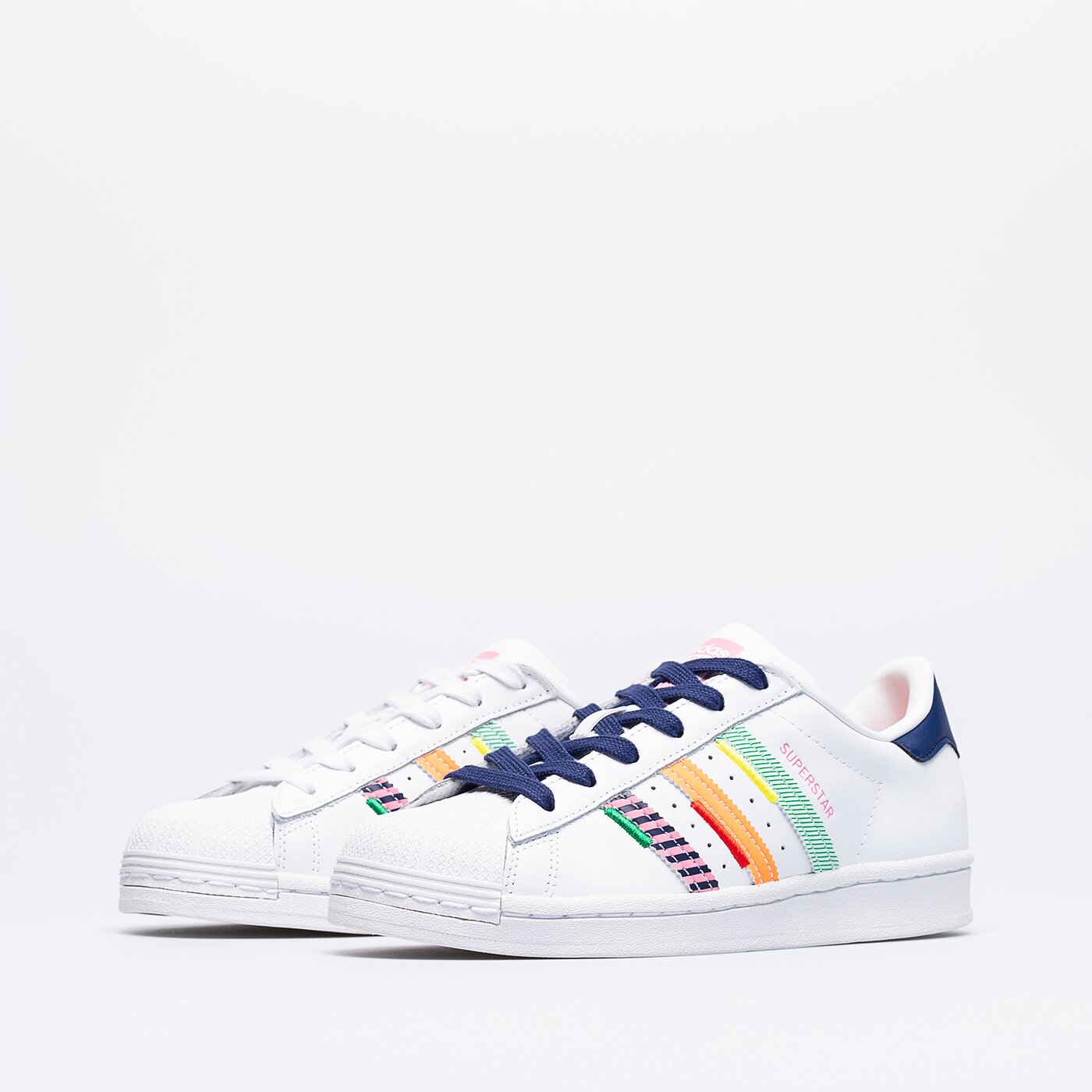 Дамски маратонки ADIDAS SUPERSTAR W  gw9783 цвят бял