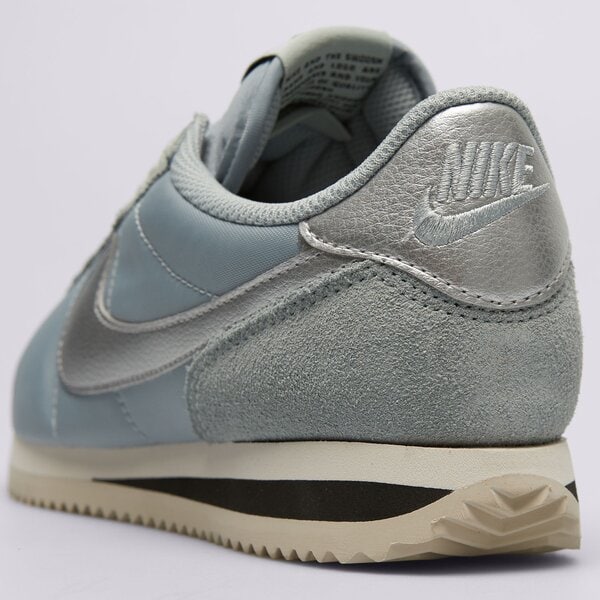 Дамски маратонки NIKE CORTEZ TXT dz2795-002 цвят зелен