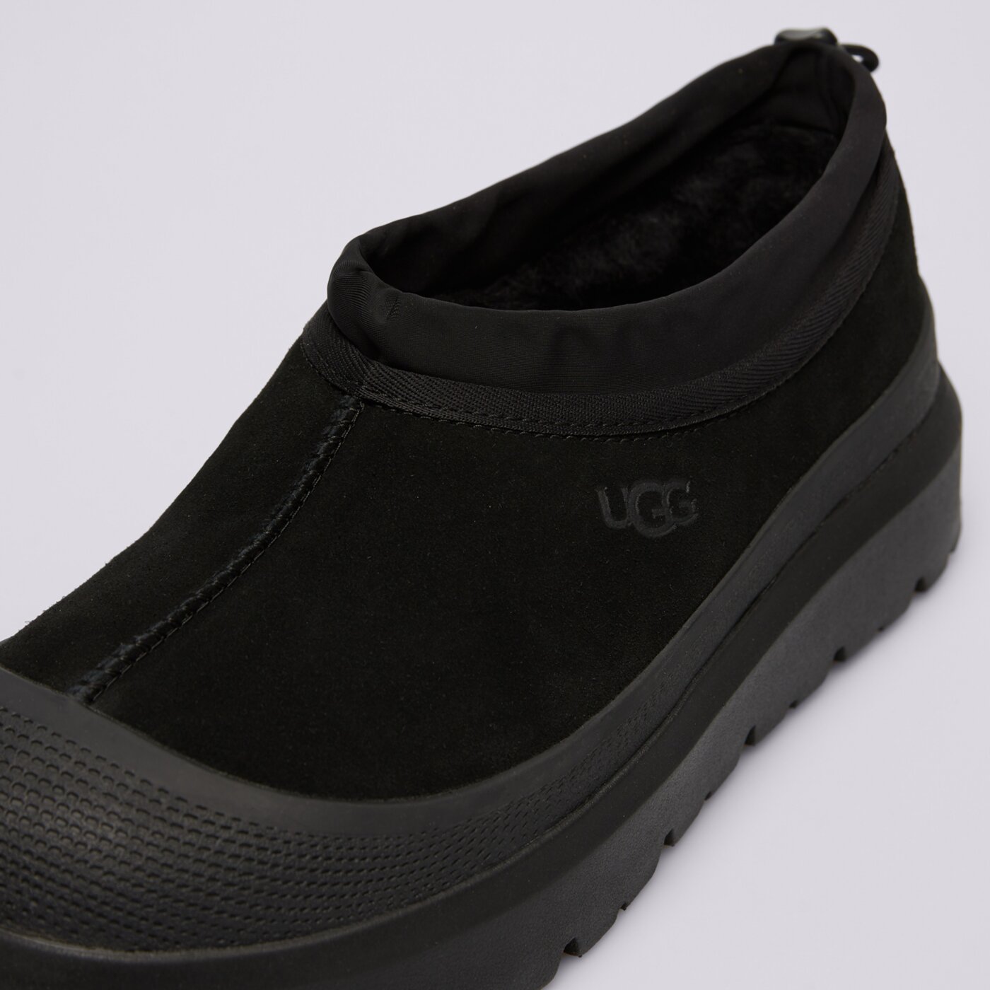 Мъжки зимни обувки UGG M TASMAN WEATHER HYBRID 1144096-bblc цвят черен