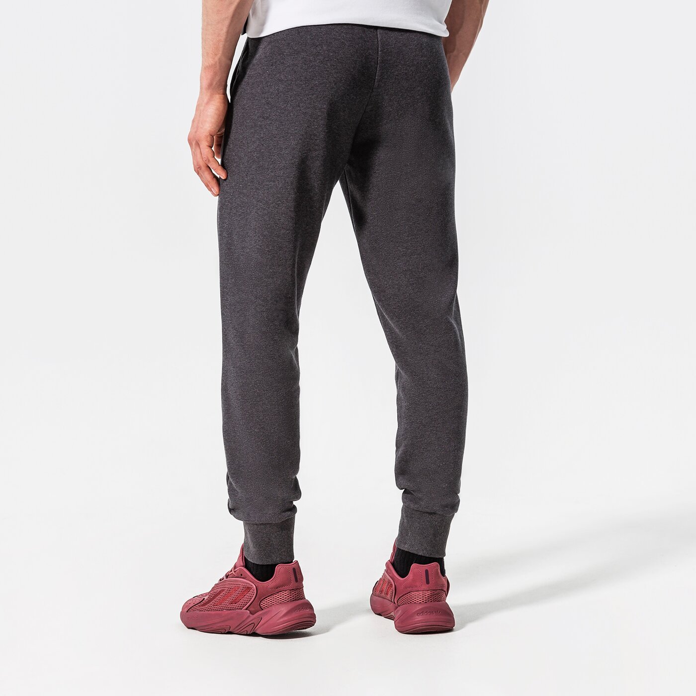 Мъжки панталони PUMA ПАНТАЛОНИ ESS LOGO TR CL 586716 07 цвят сив