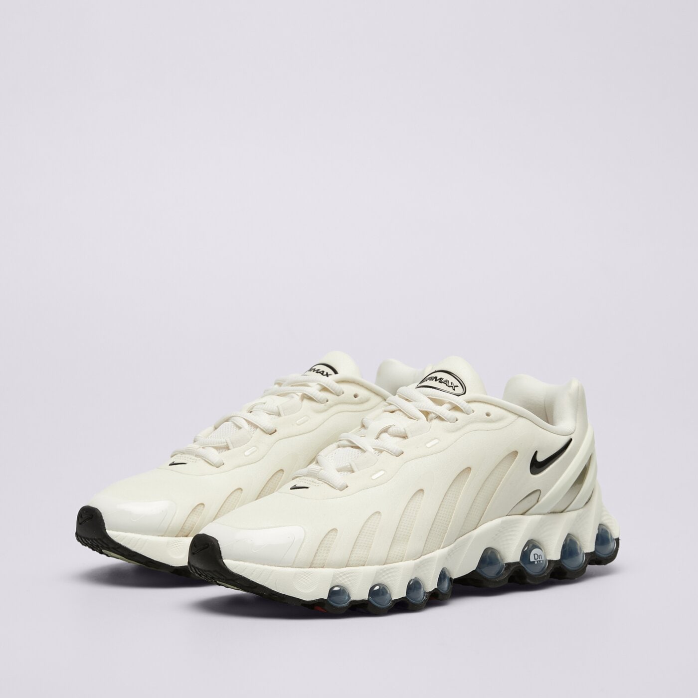 Дамски маратонки NIKE W AIR MAX DN8 hf5509-101 цвят кремав