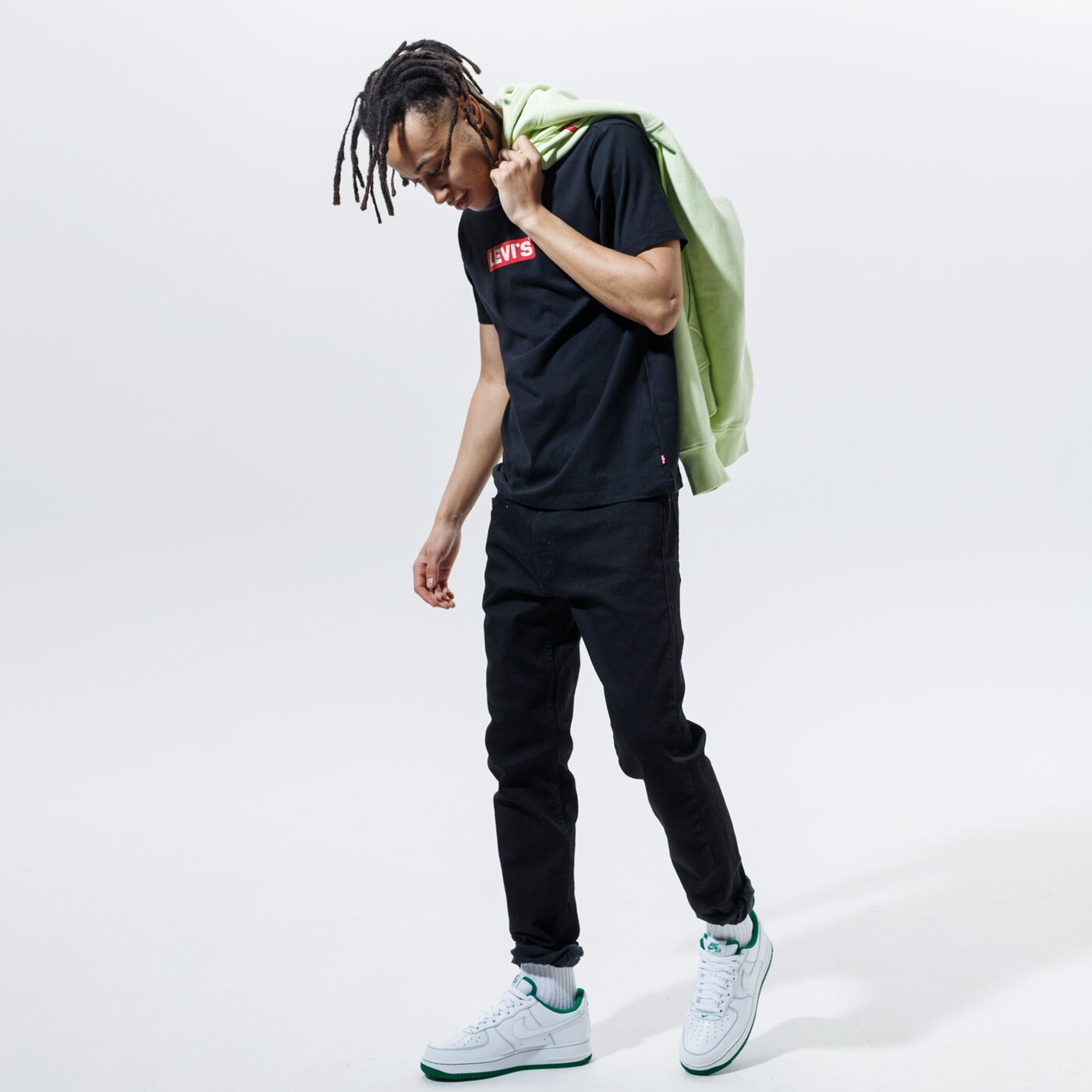 Мъжка тениска LEVI'S ТЕНИСКА BOXTAB GRAPHIC TEE 85785-0002 цвят черен