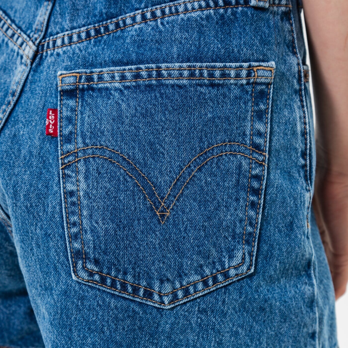 Дамски къси панталони LEVI'S ШОРТИ HIGH WAISTED MOM SHORT a1965-0001 цвят син