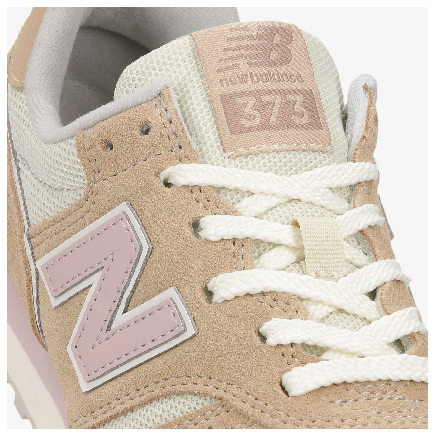 Дамски маратонки NEW BALANCE 373  wl373ee2 цвят бежов