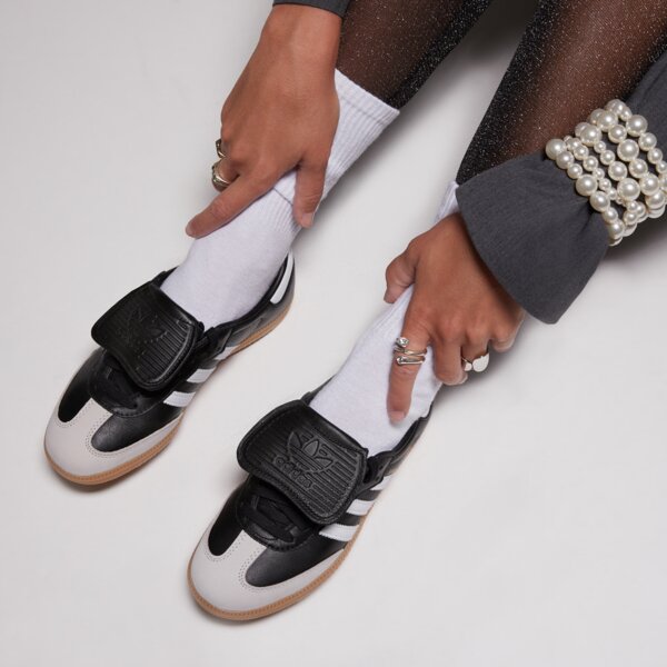 Дамски маратонки ADIDAS CAMPUS 00S hq8708 цвят черен