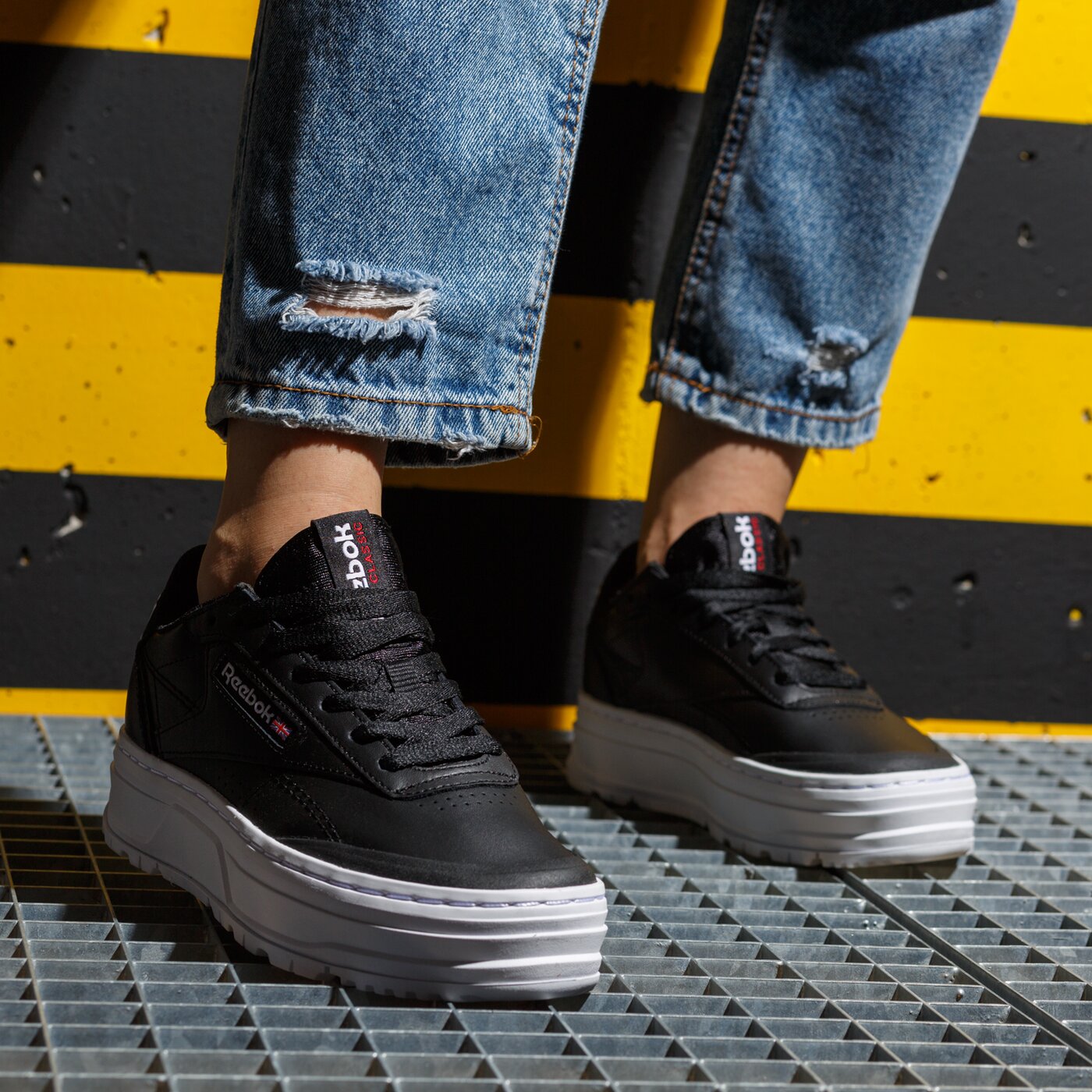 Дамски маратонки REEBOK CLUB C DOUBLE GEO gw0224 цвят черен