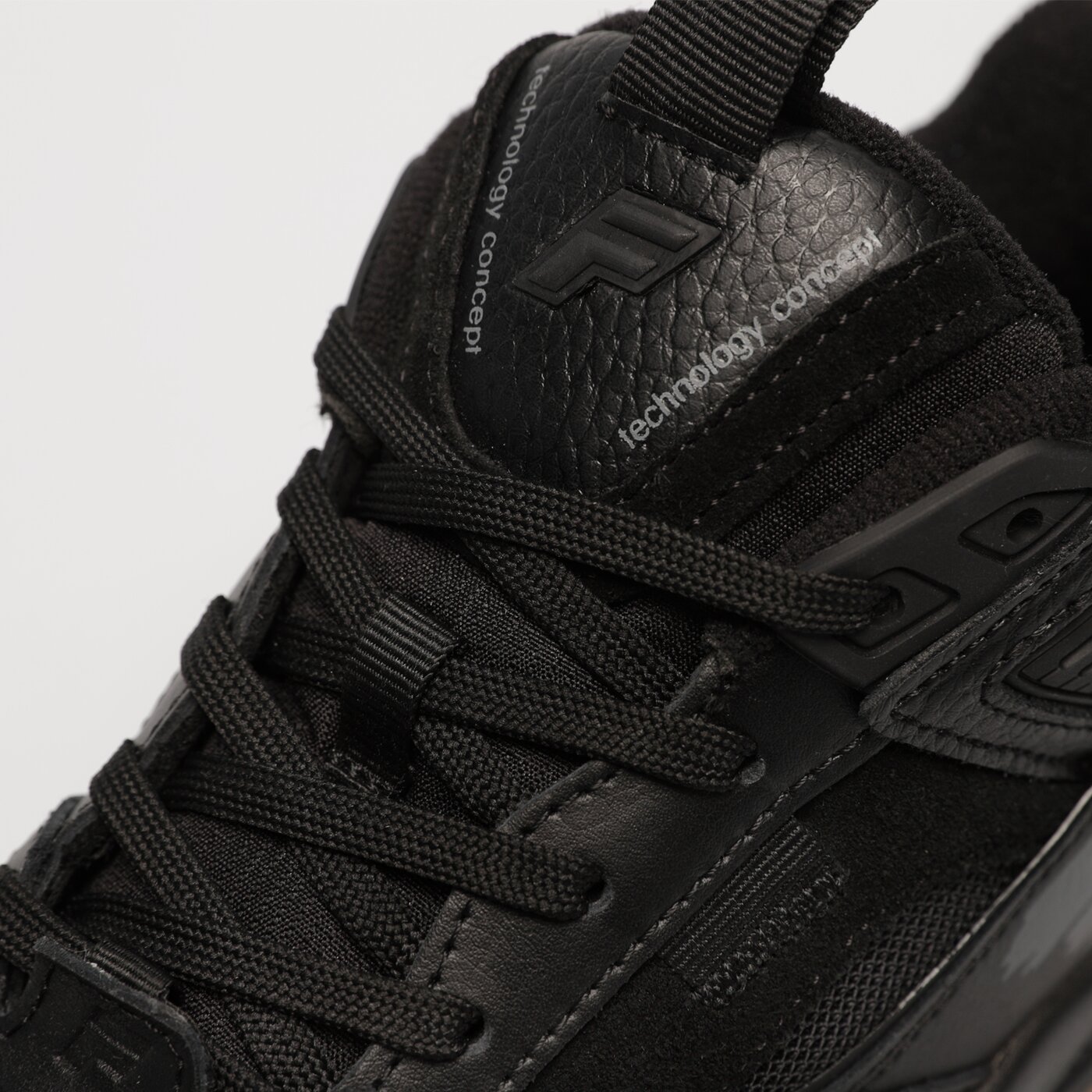 Мъжки маратонки FILA CORDA 1tm01832012 цвят черен