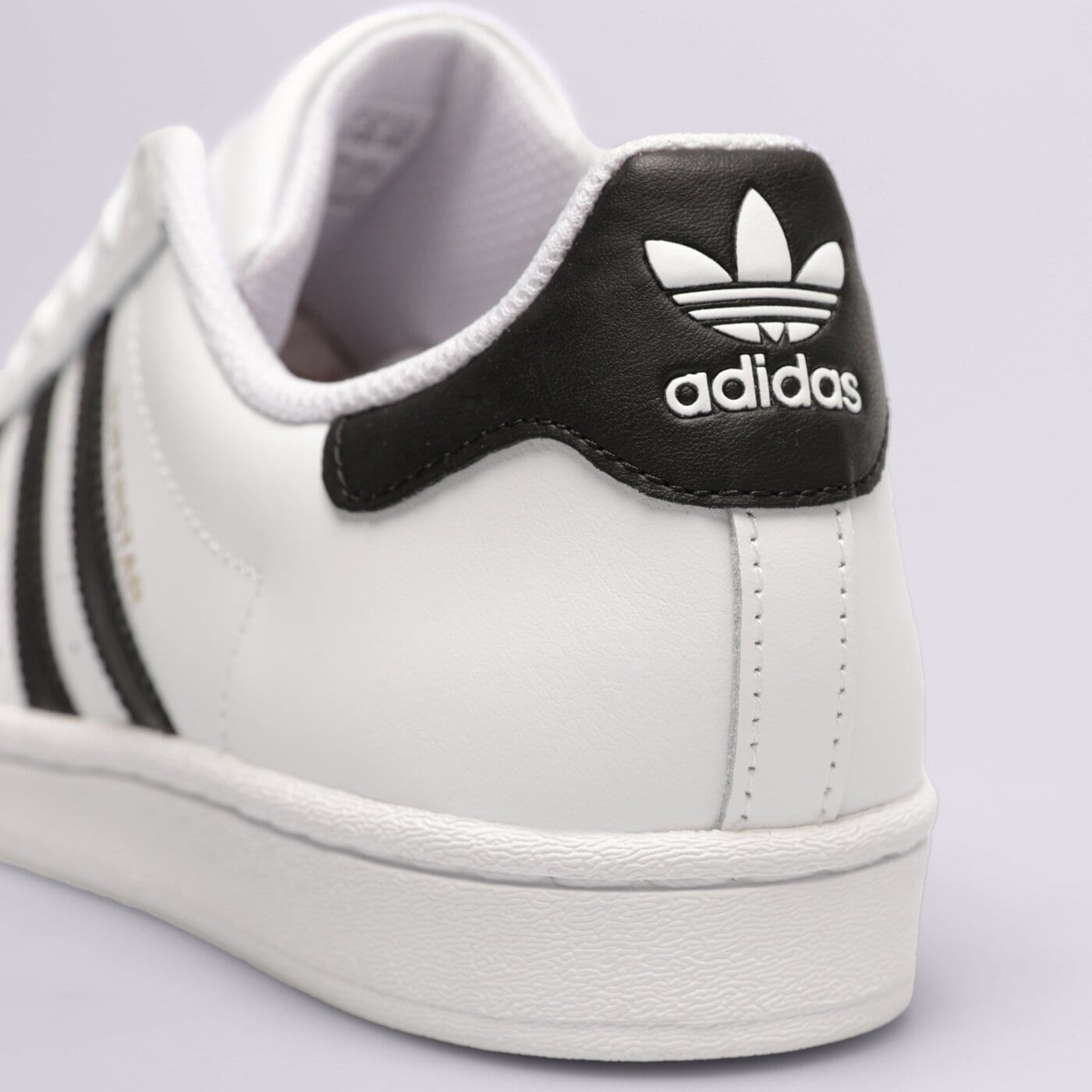Дамски маратонки ADIDAS SUPERSTAR eg4958 цвят бял