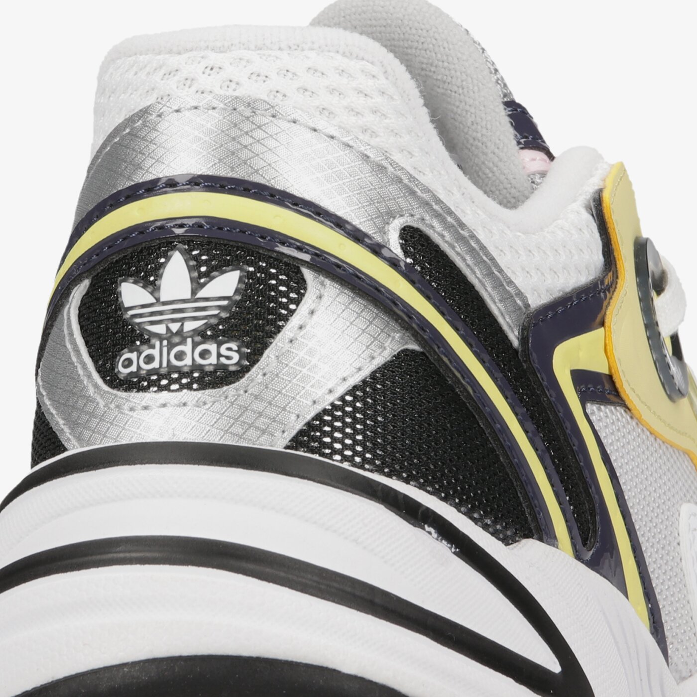 Дамски маратонки ADIDAS ASTIR W gz1637 цвят сив