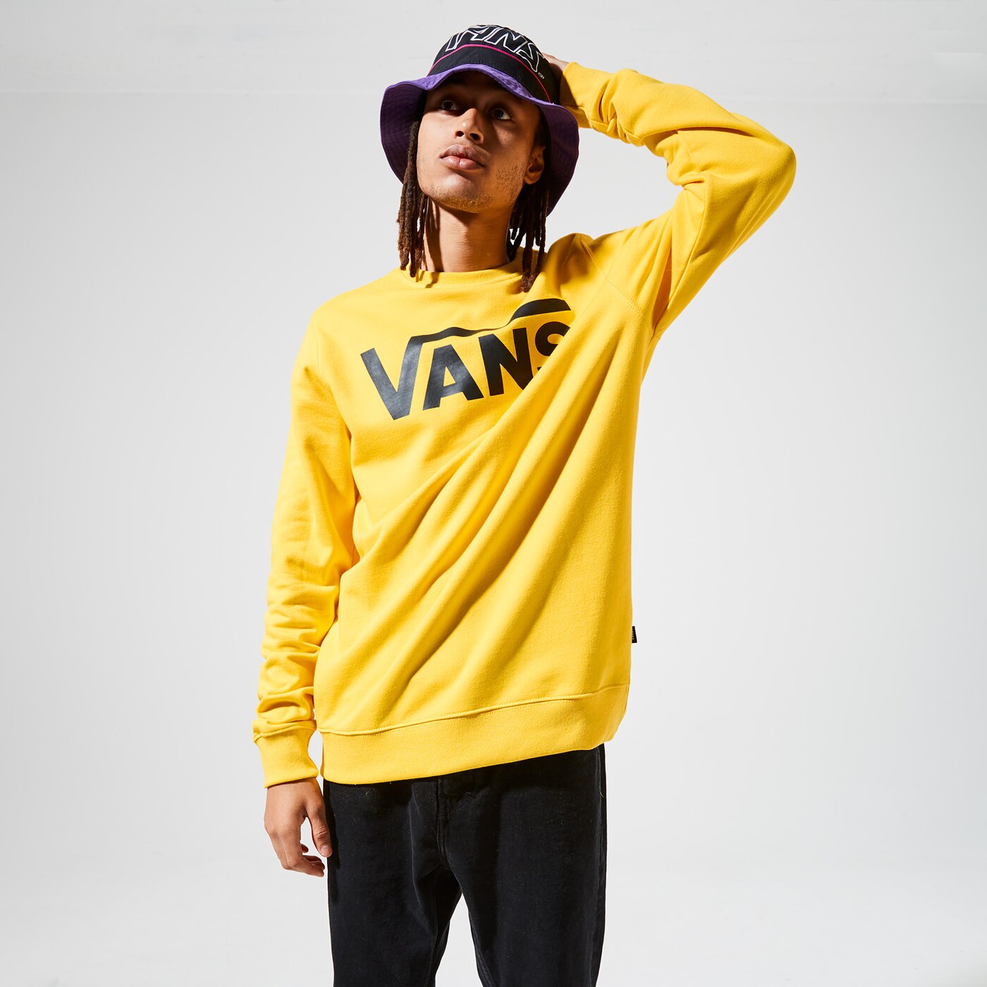 Мъжки суичър VANS СУИТЧЪР VANS CLASSIC CREW II vn0a456a85w1 цвят жълт