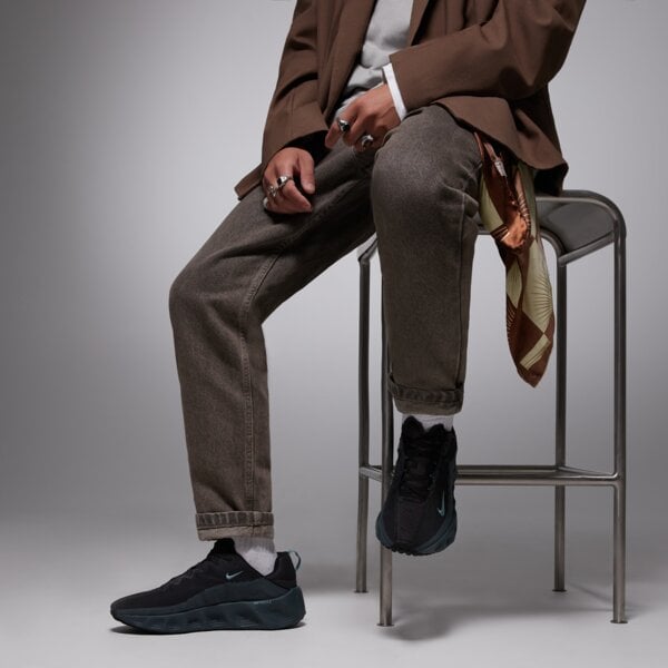 Мъжки маратонки NIKE AVA ROVER dx4215-006 цвят черен