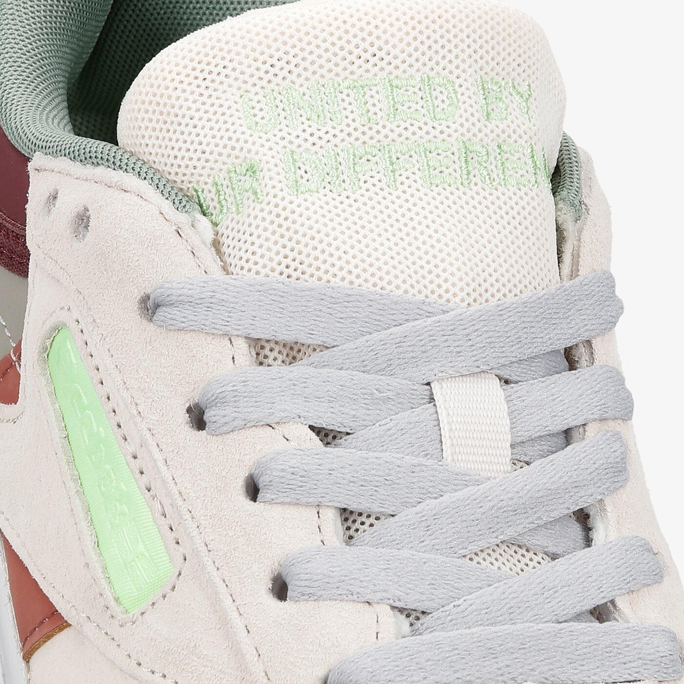 Дамски маратонки REEBOK CLUB C DOUBLE fx3209 цвят многоцветен