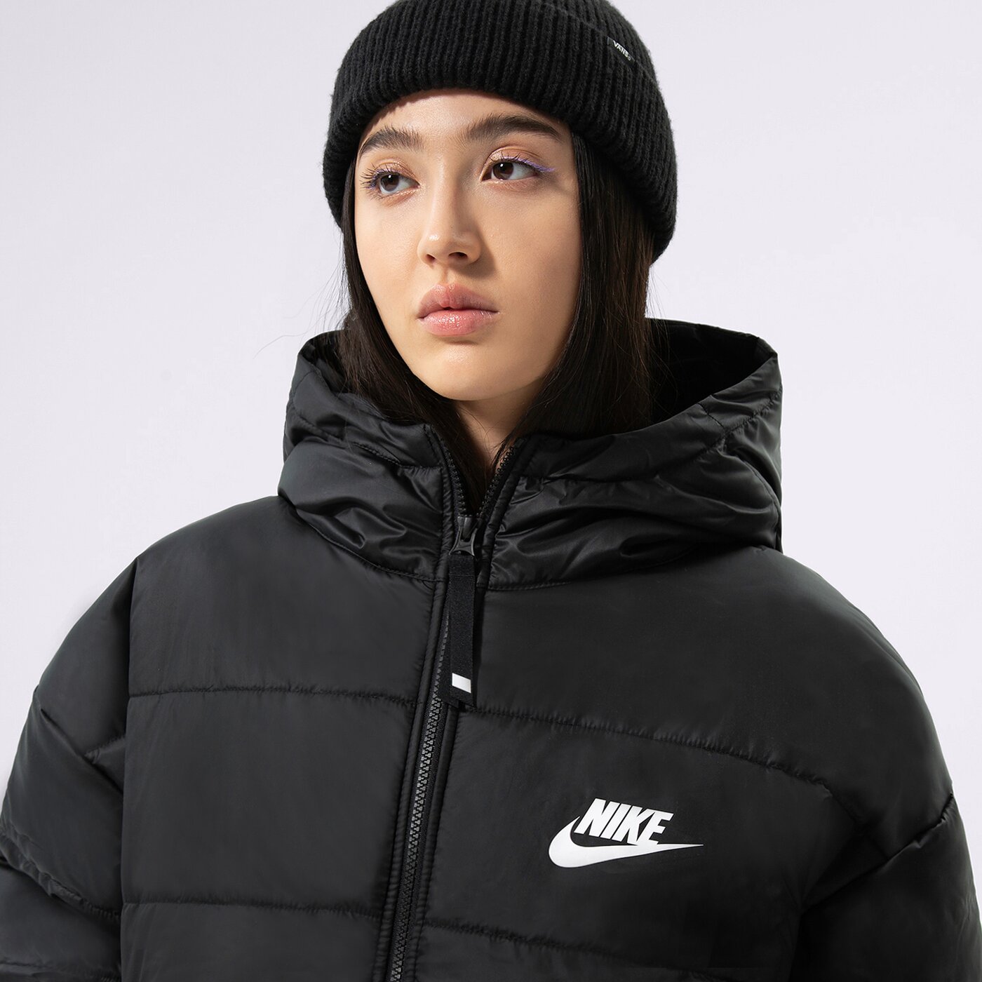 Дамско зимно яке NIKE SWOOSH PARKA JACKET dx1798-010 цвят черен