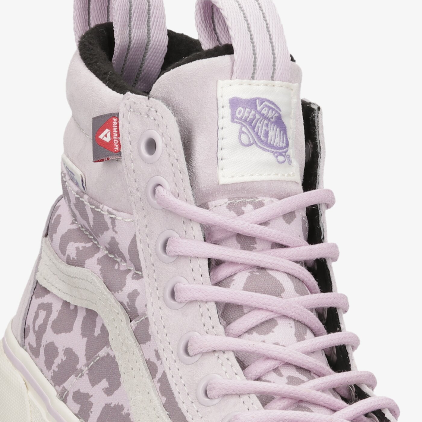 Дамски маратонки VANS UA SK8-HI MTE-2 vn0a5hzz6h91 цвят розов