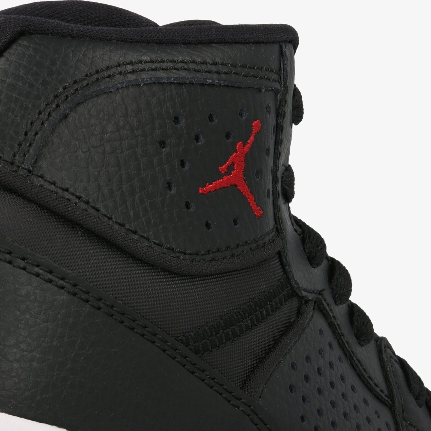 Детски маратонки JORDAN ACCESS (GS) av7941-001 цвят черен