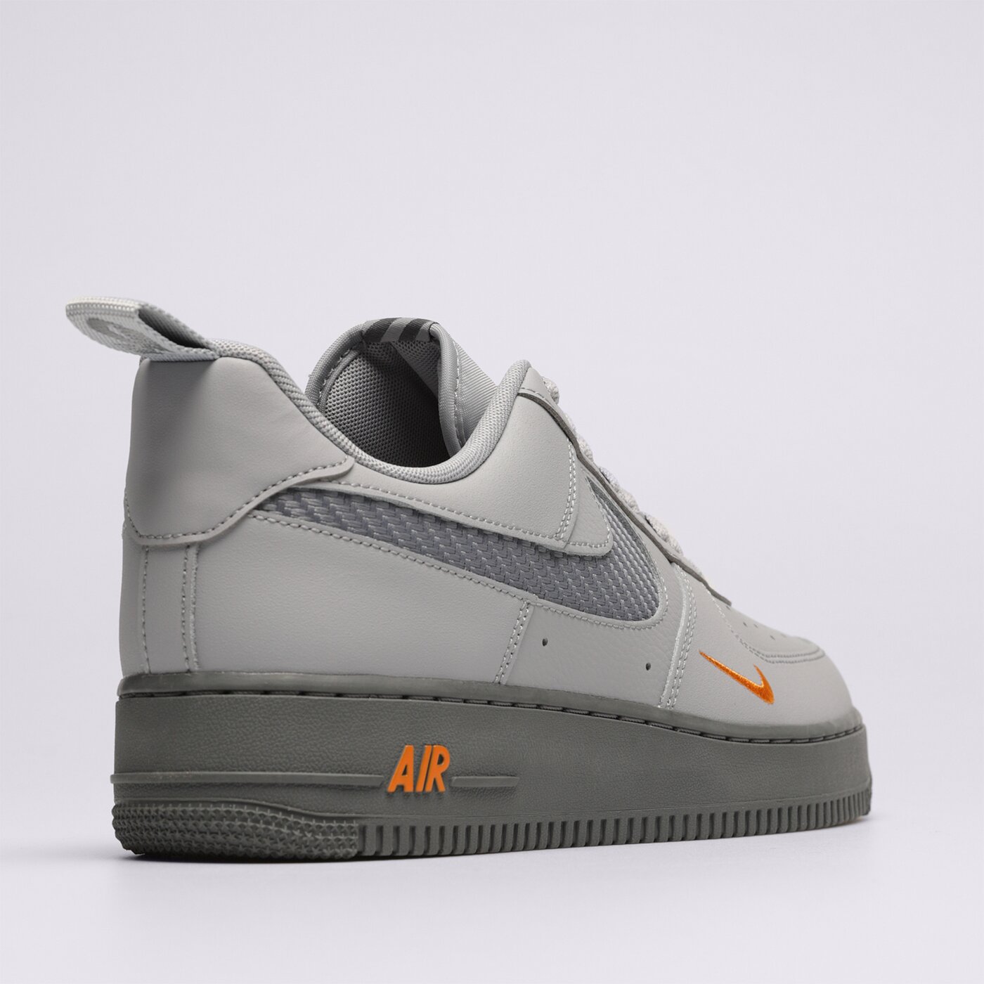 Мъжки маратонки NIKE AIR FORCE 1 '07 LV8 J22  dr0155001 цвят бял