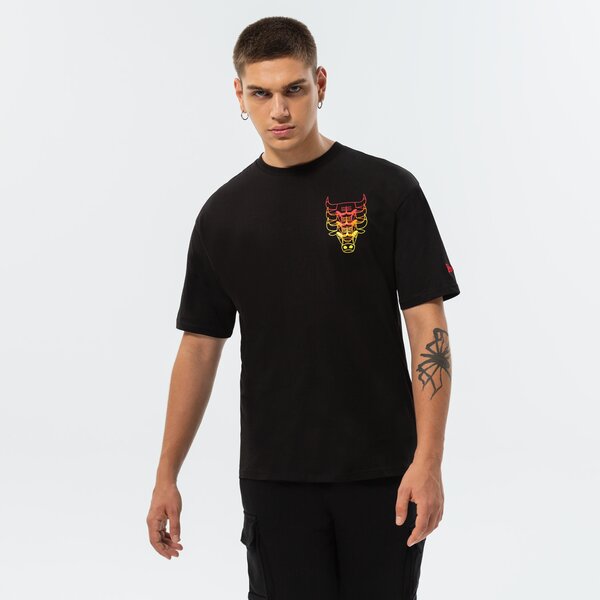 Мъжка тениска NEW ERA ТЕНИСКА NBA STACKED OVRSZD BULLS 60284694 цвят черен