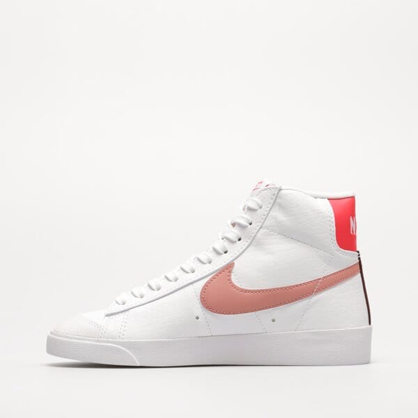 Дамски маратонки NIKE W BLAZER MID '77 NEXT NATURE dq4124-105 цвят бял