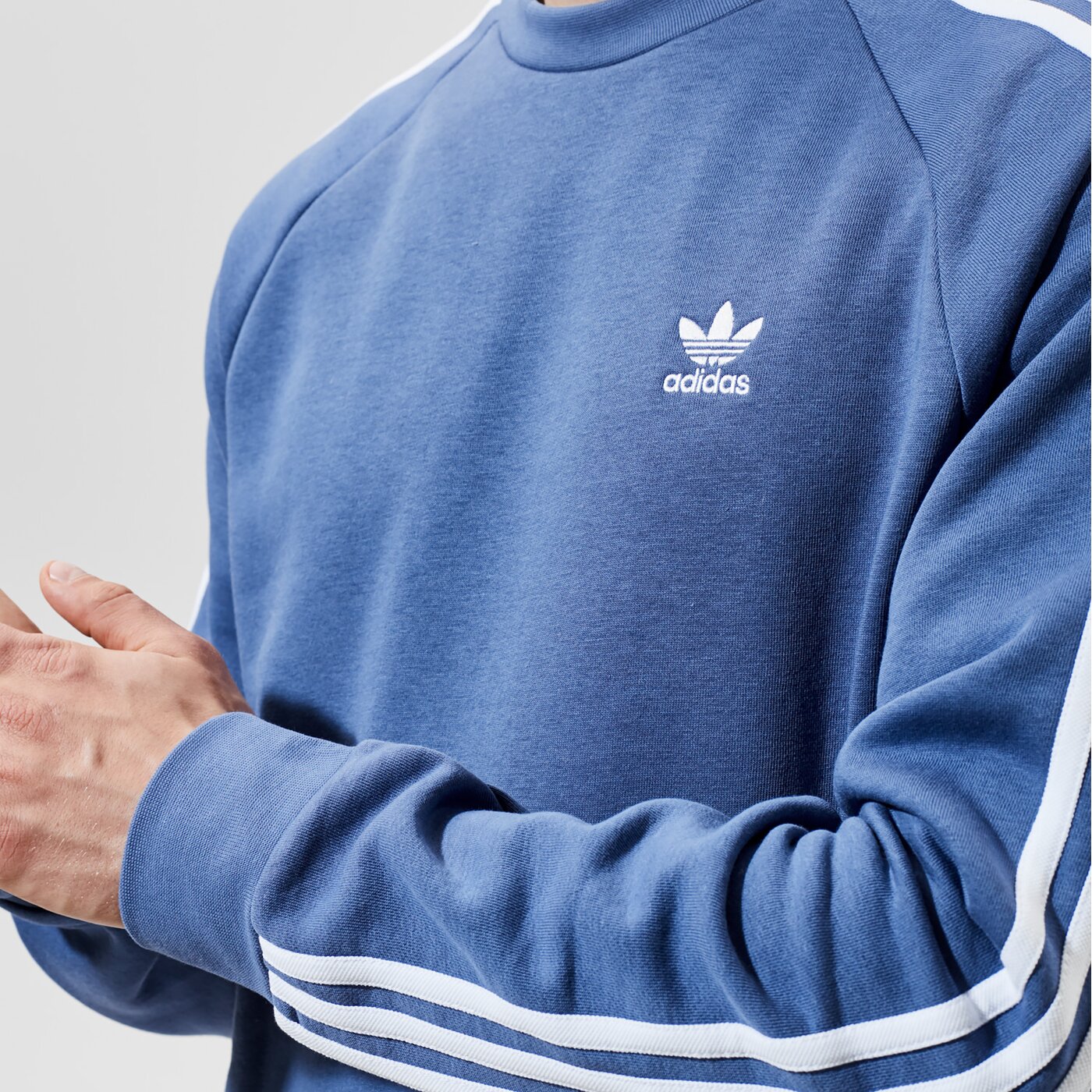 Мъжки суичър ADIDAS СУИТЧЪР 3-STRIPES CREW gn3482 цвят син