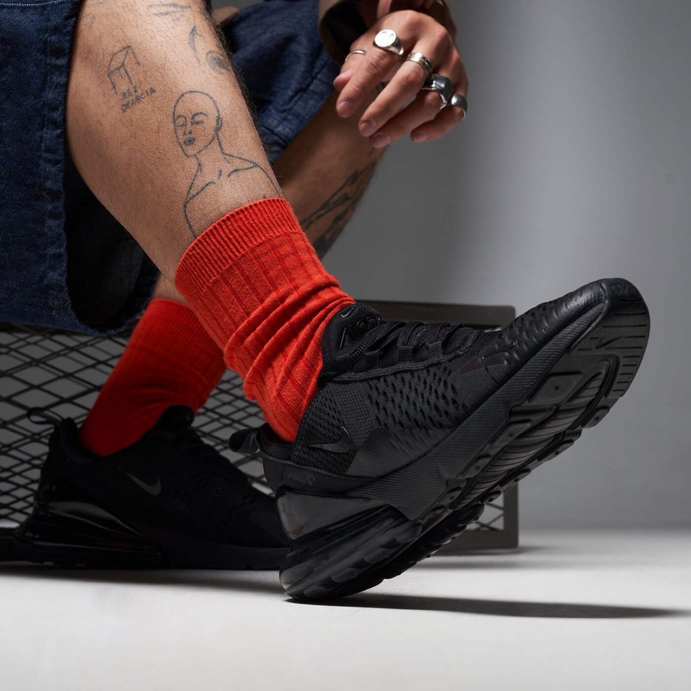 Мъжки маратонки NIKE AIR MAX 270  ah8050-005 цвят черен