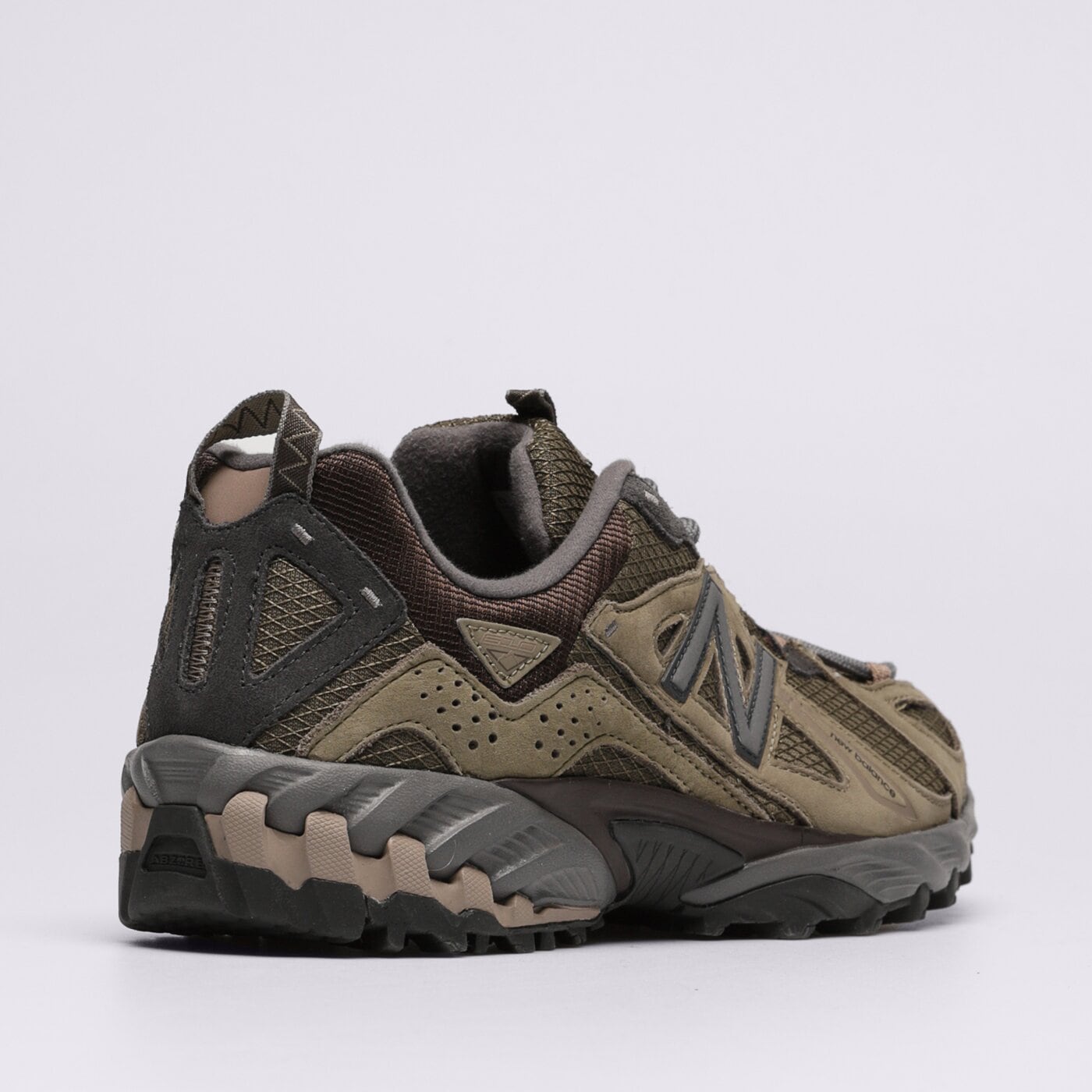 Мъжки маратонки NEW BALANCE 610T ml610tm цвят каки