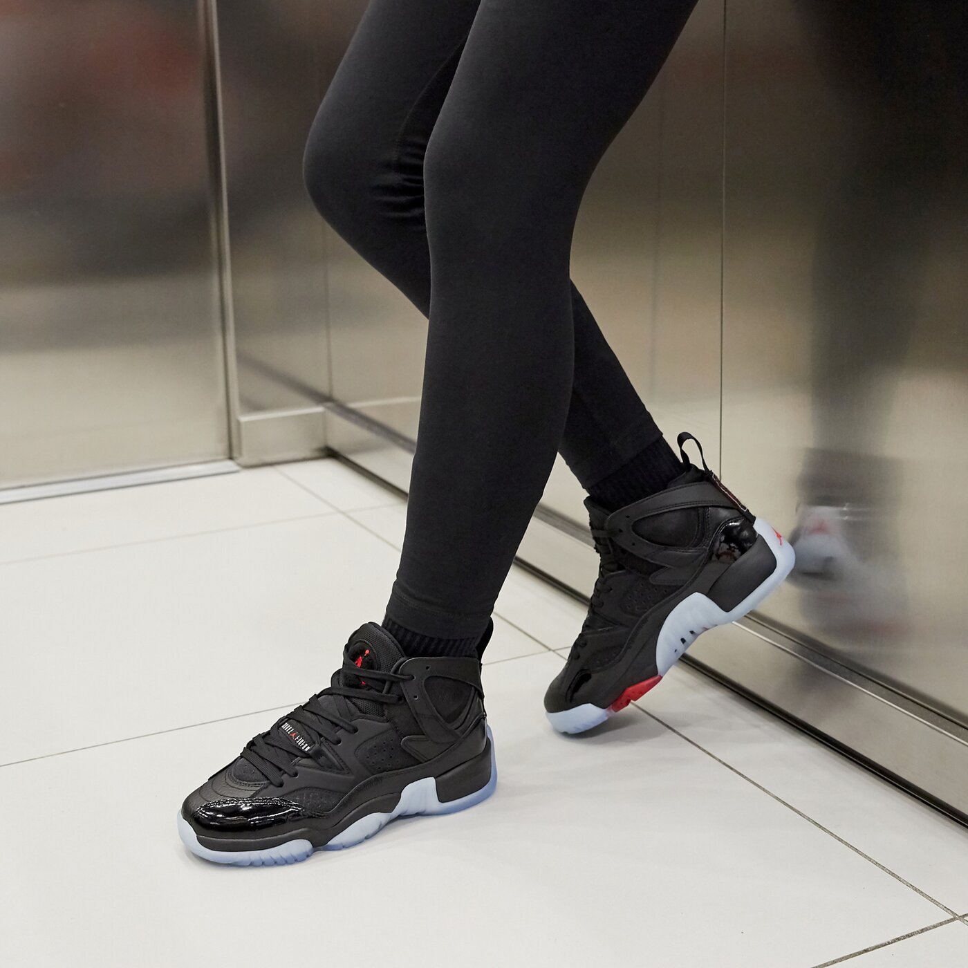 Детски маратонки JORDAN JUMPMAN TREY TWO  dq8431-003 цвят черен