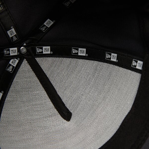 Мъжка шапка с козирка NEW ERA ШАПКА NBA EFRAME BULLS CHICAGO BULLS 60503558 цвят сив