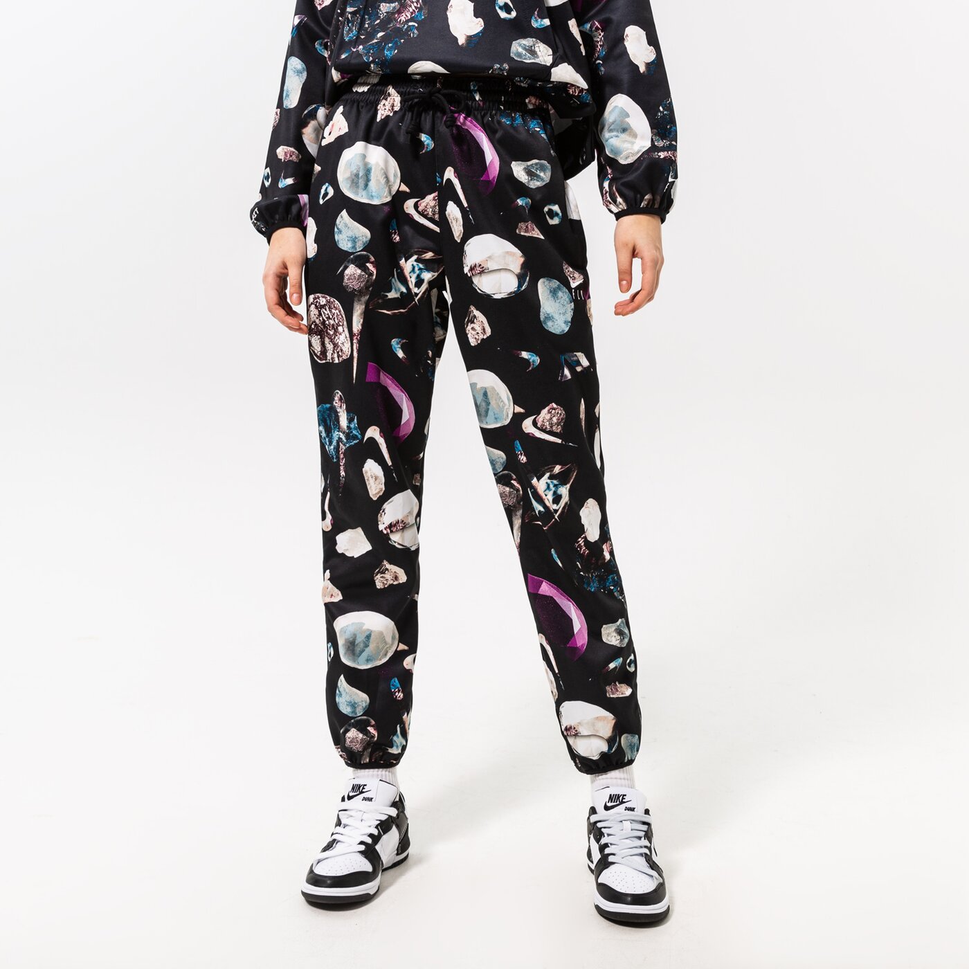 Дамски панталони NIKE ПАНТАЛОНИ W NK DF SI SSNL PANT NBA dq6905-010 цвят черен