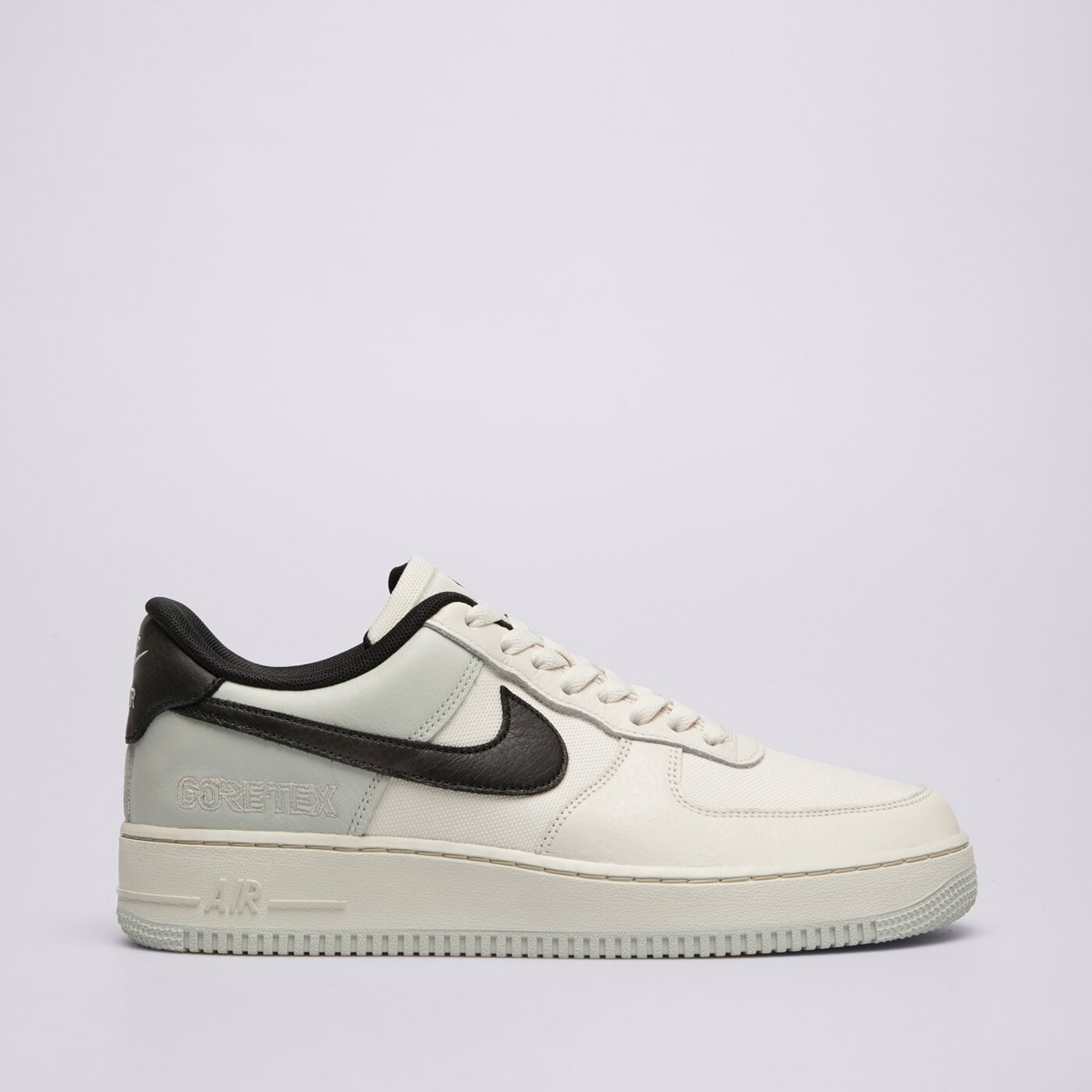 Мъжки маратонки NIKE AIR FORCE 1 GTX ck2630-004 цвят бял