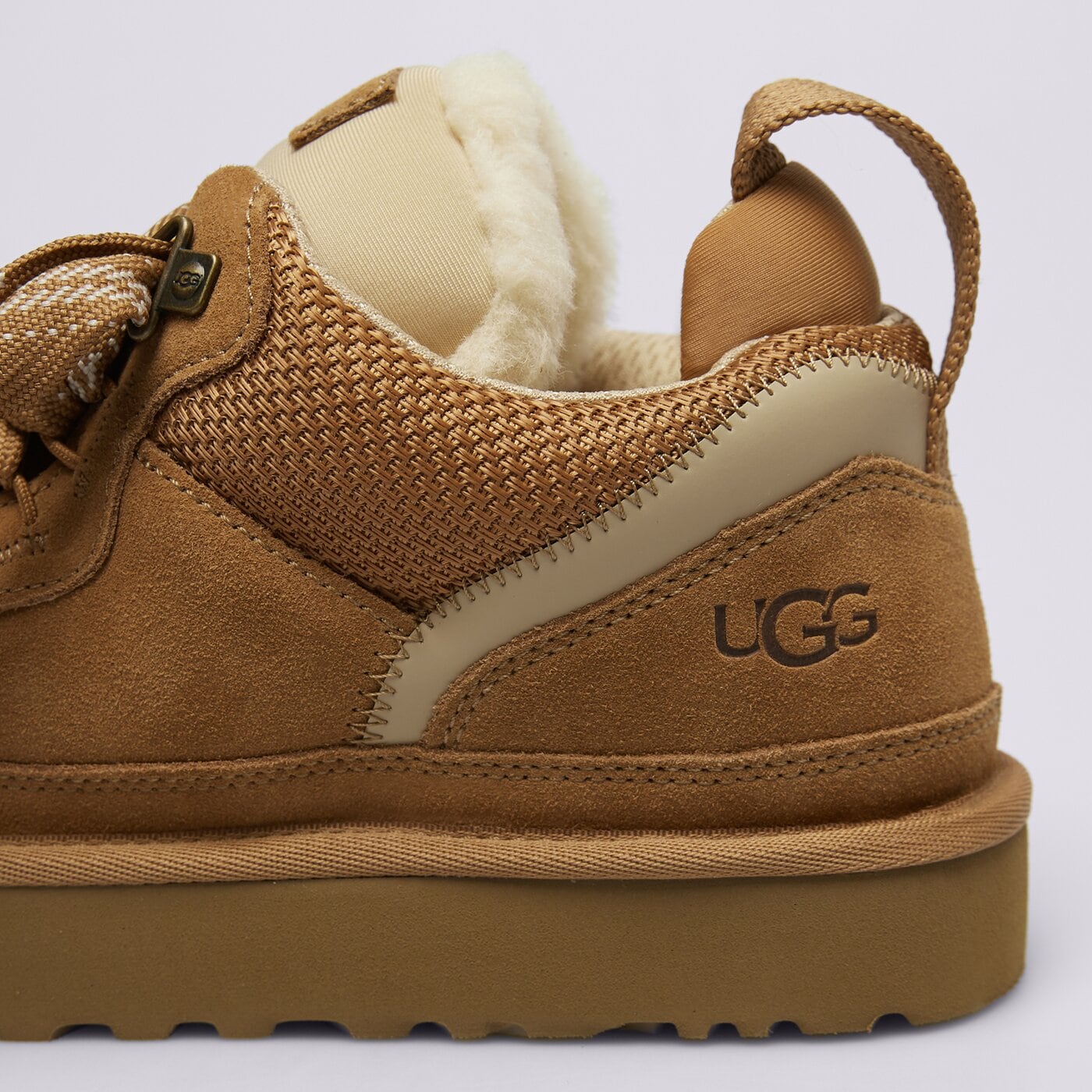 Дамски кежуал UGG LOWMEL 1144032-che цвят кафяв