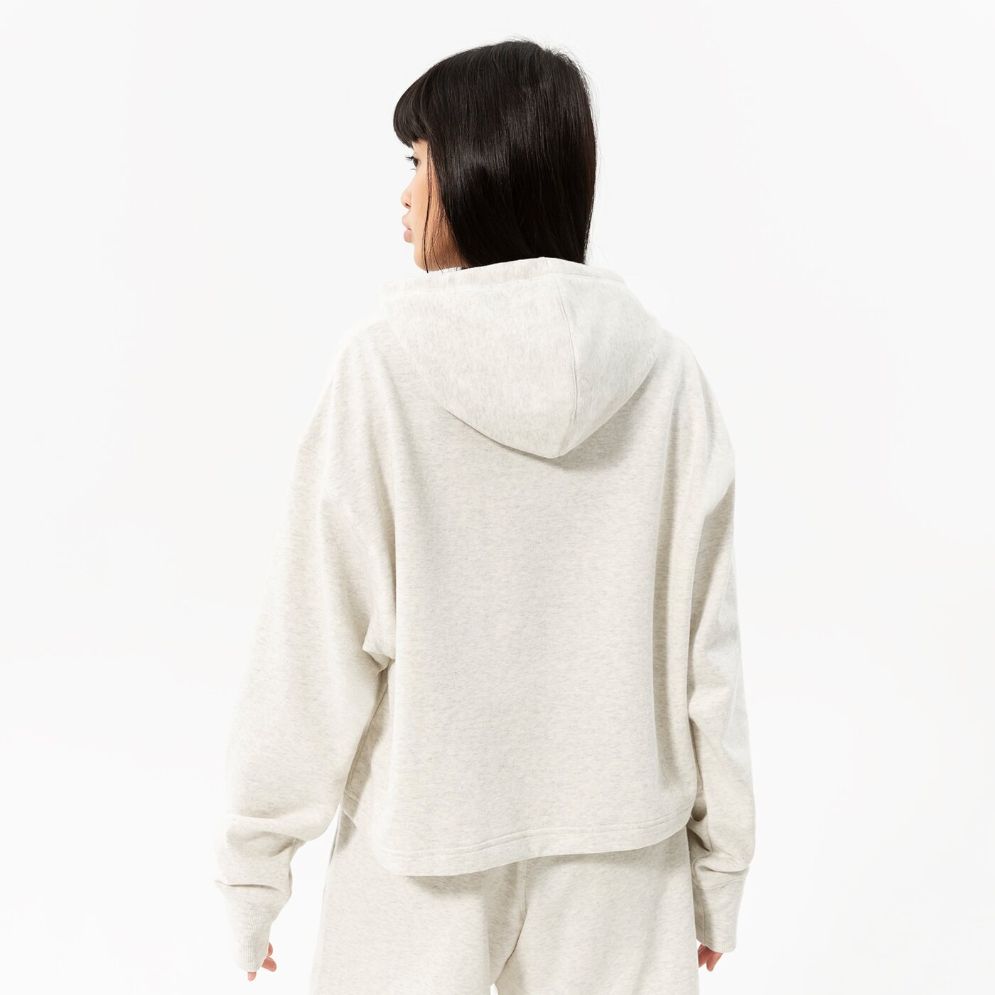 Дамски суичър NEW BALANCE СУИТЧЪР С КАЧУЛКА NB ESSENTIALS UNI-SSENTIALS CR ut21502sah цвят сив