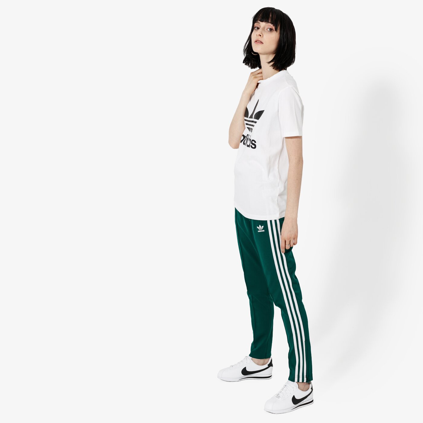 Дамска тениска ADIDAS ТЕНИСКА SS TREFOIL TEE ADICOLOR cv9889 цвят бял