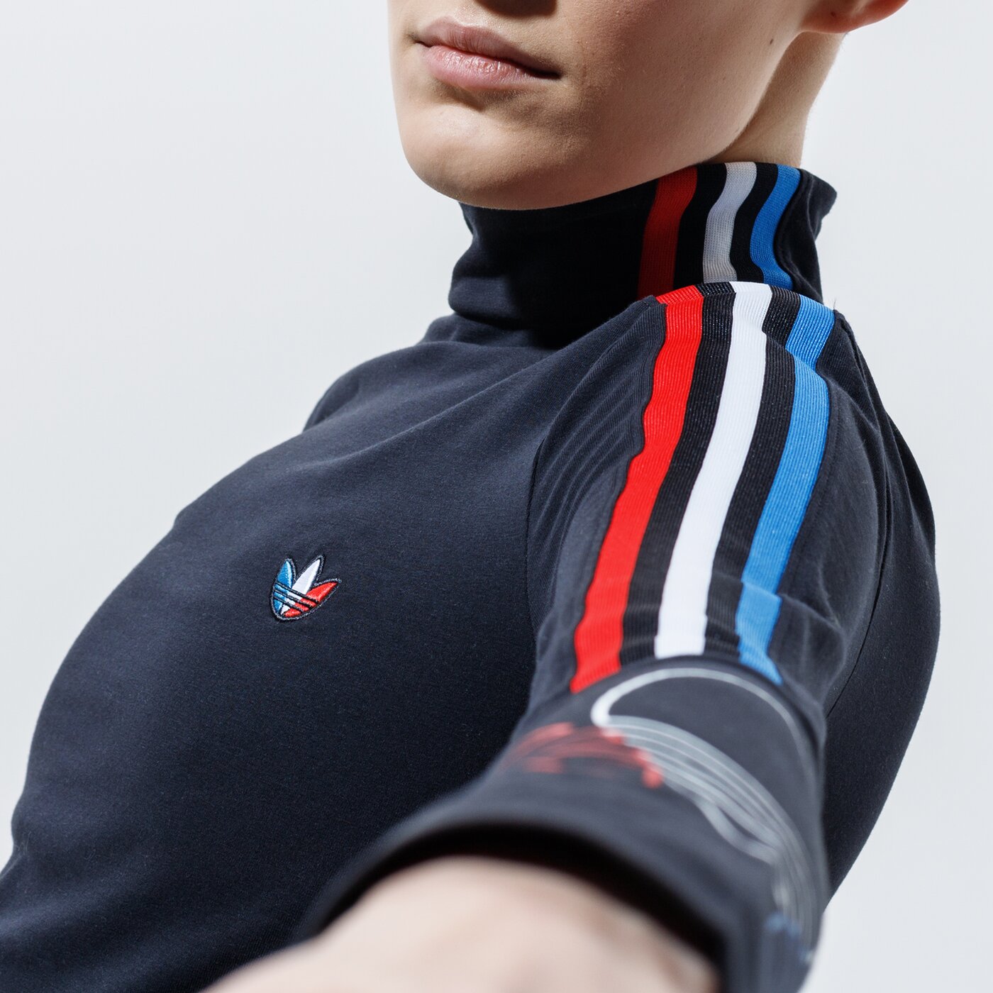 Дамска тениска ADIDAS ТЕНИСКА LONGSLEEVE gn2859 цвят черен