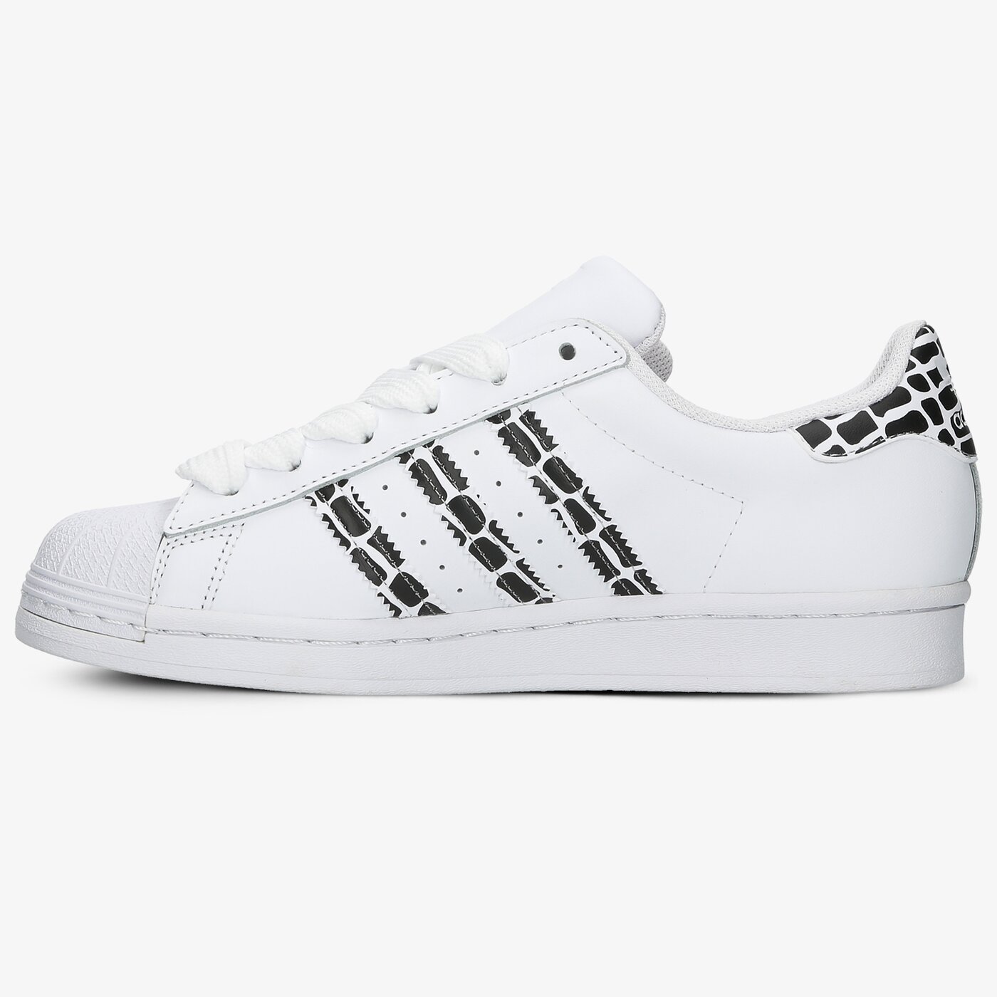Дамски маратонки ADIDAS SUPERSTAR W  fv3452 цвят бял