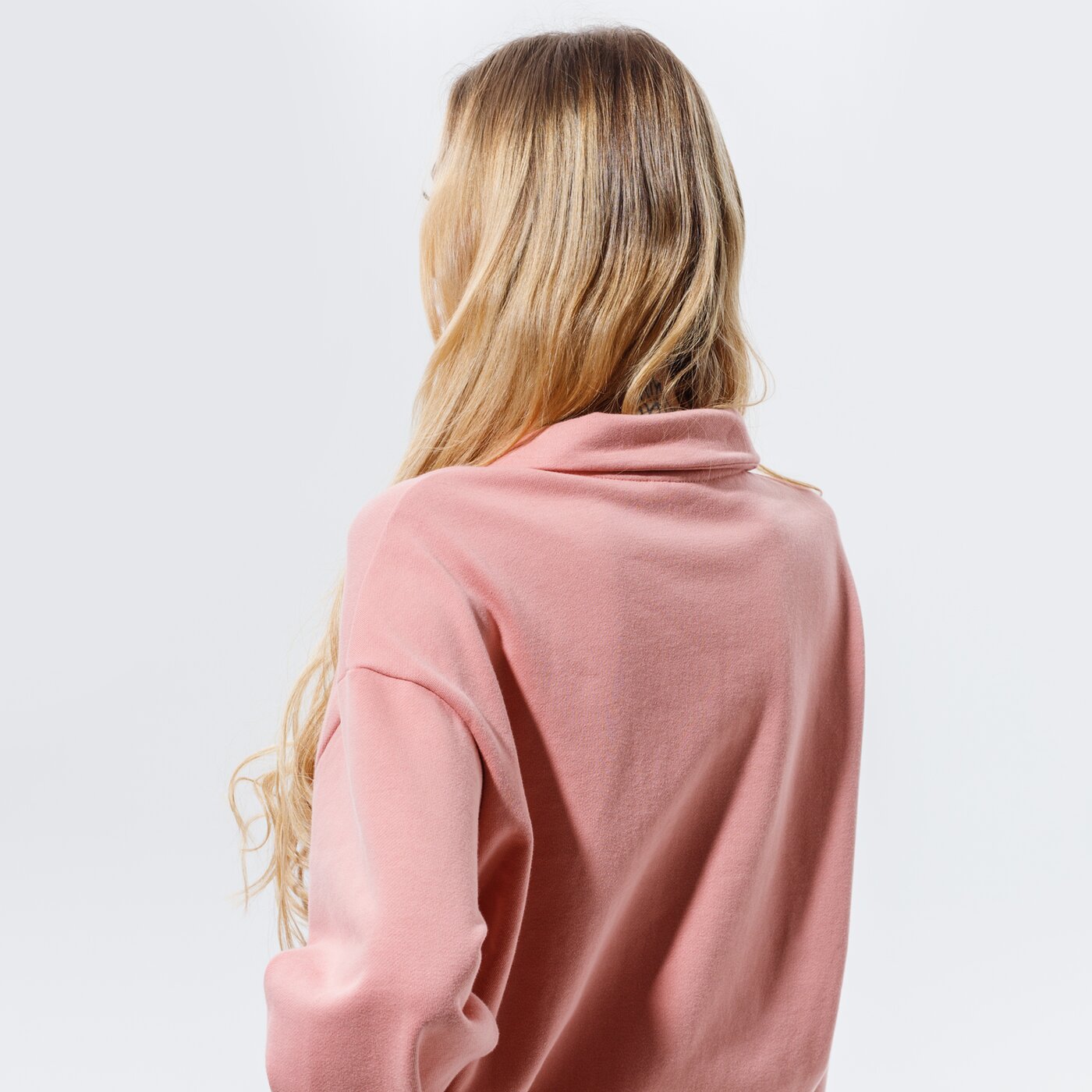 Дамски суичър VANS СУИТЧЪР WM DOME GROWN ТЕНИСКА ТИП ПОЛО F vn0a4satzls1 цвят розов