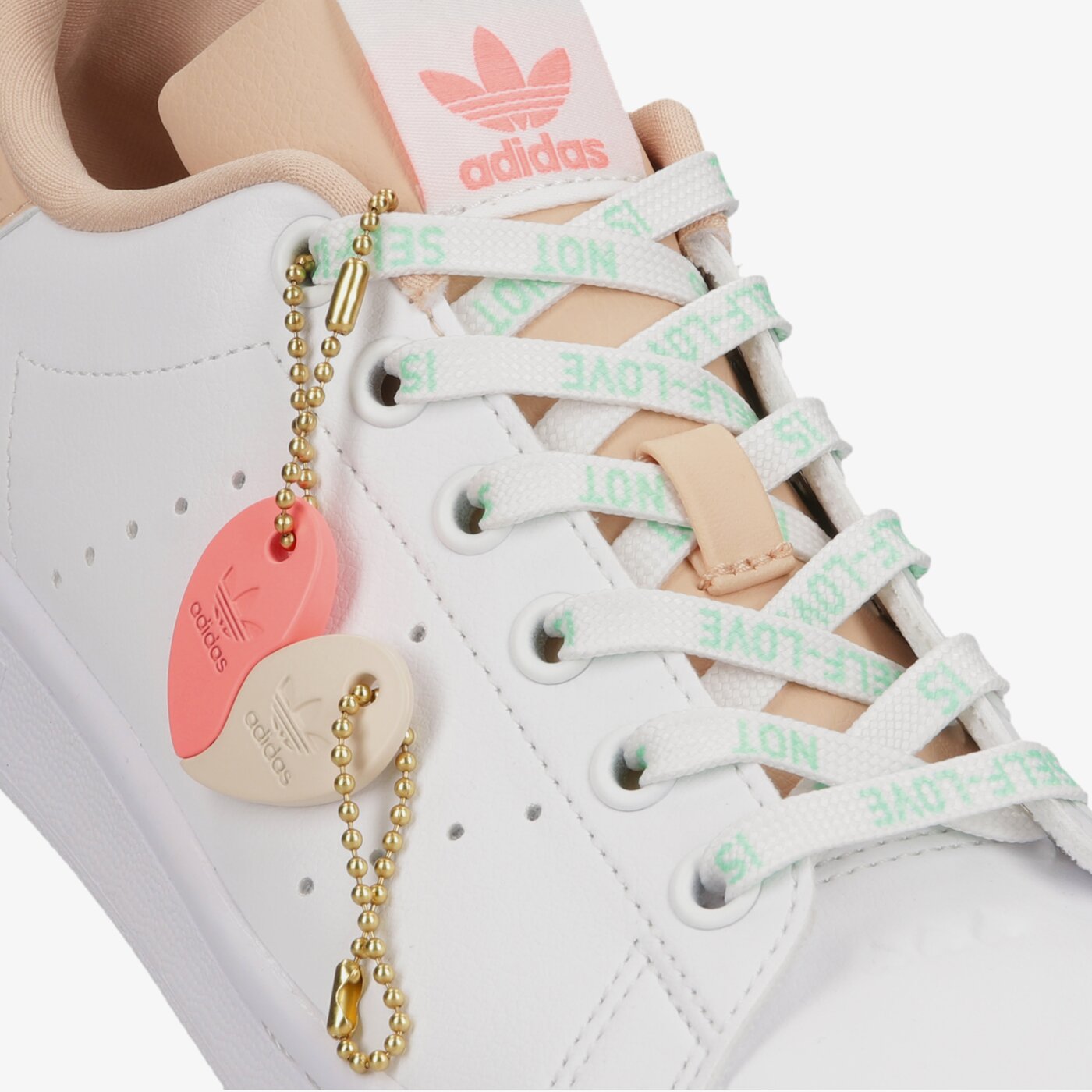 Дамски маратонки ADIDAS STAN SMITH W gw0571 цвят бял