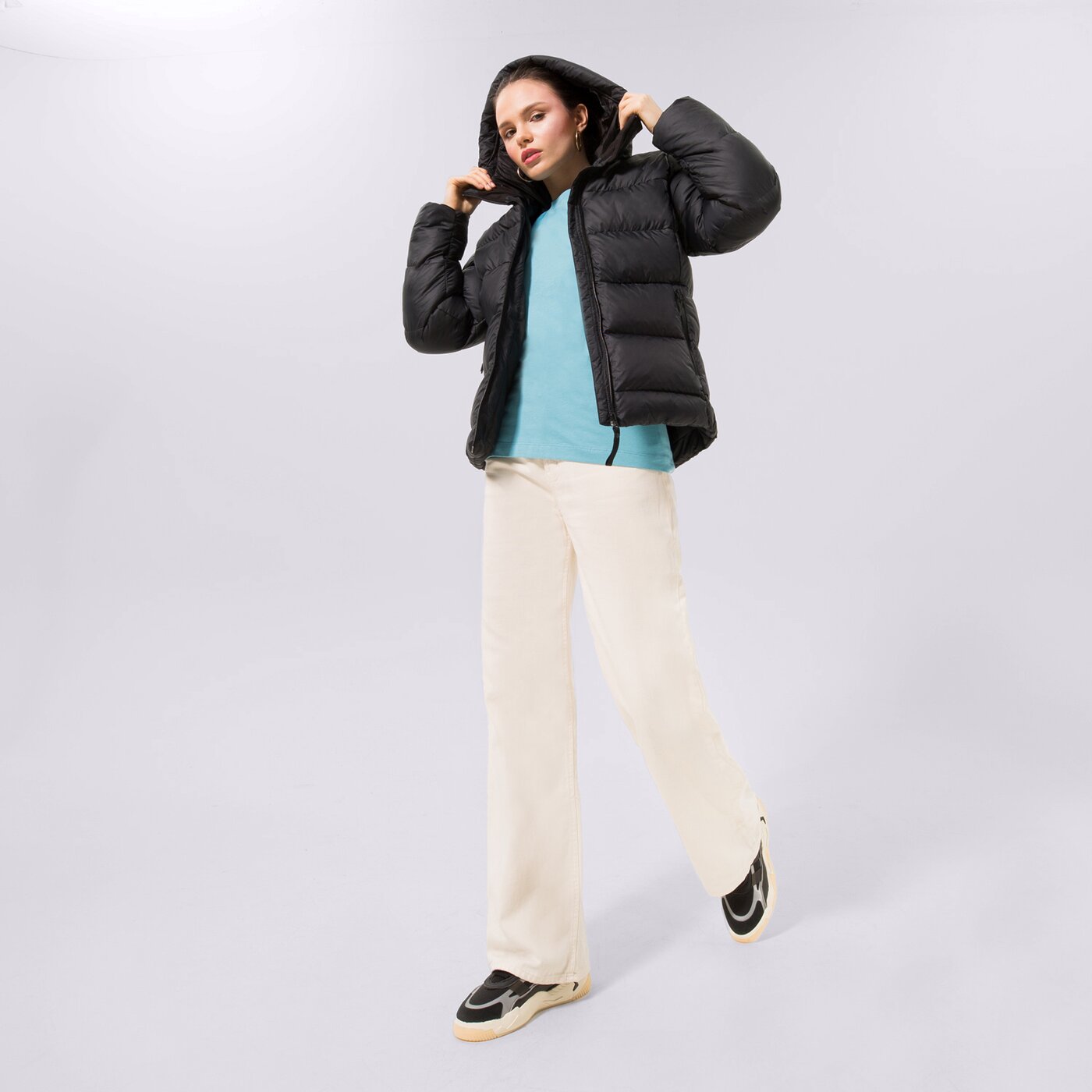 Дамско зимно яке HELLY HANSEN ЯКЕ ЗИМНО W ACTIVE PUFFY JACKET 53612990 цвят черен