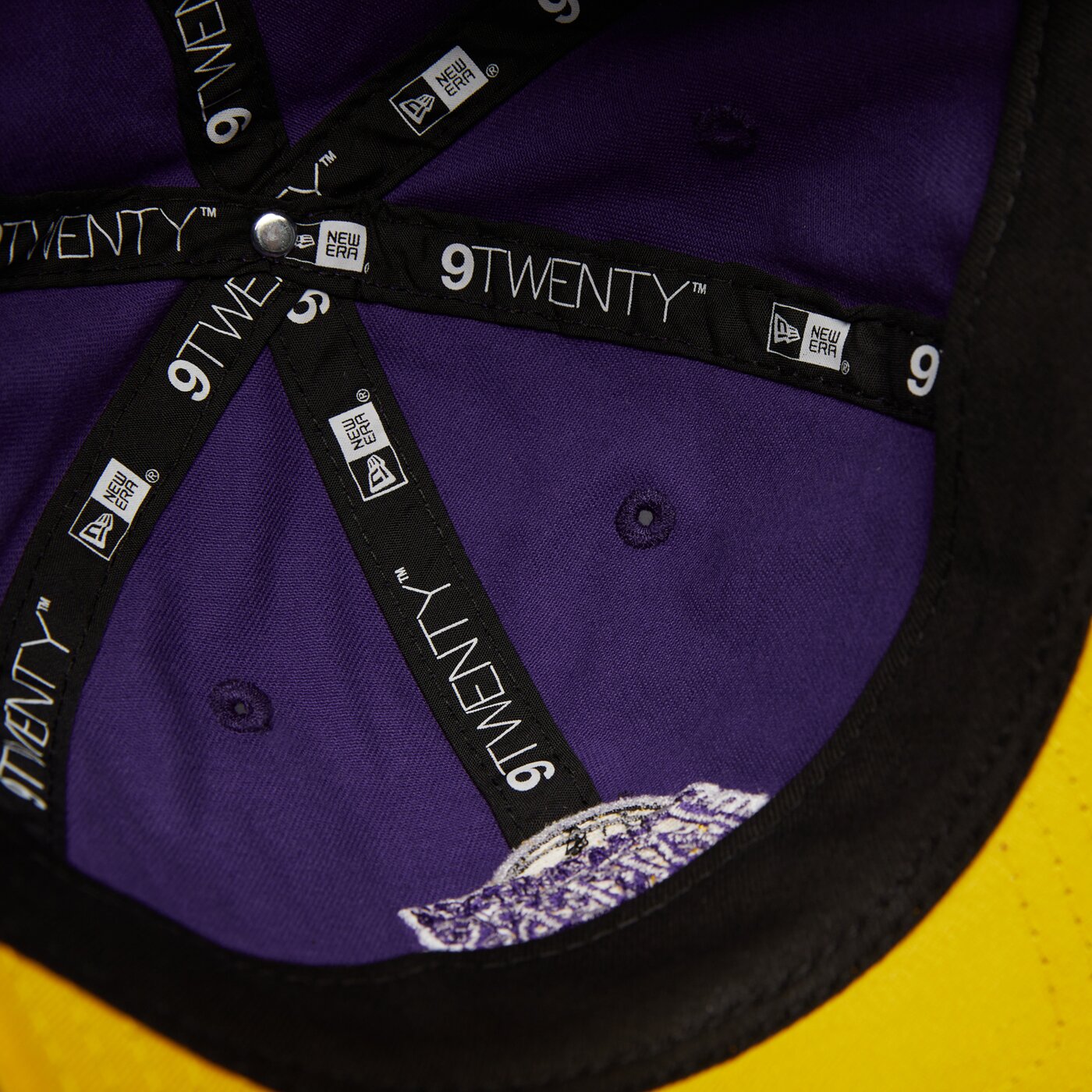 Мъжка шапка с козирка NEW ERA ШАПКА NBA 920 LAKERS LOS ANGELES LAKERS 60503568 цвят виолетов