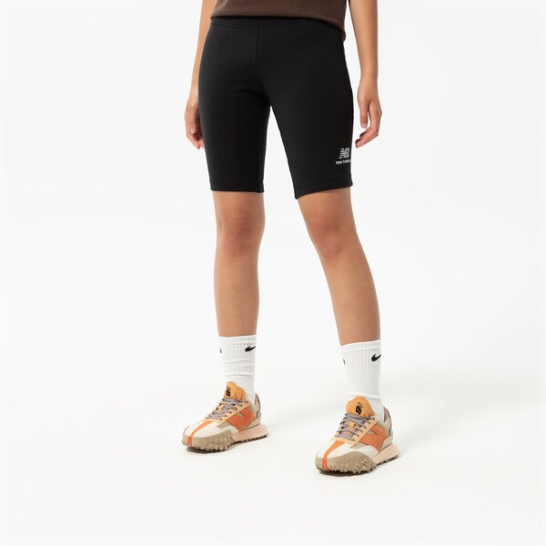 Дамски къси панталони NEW BALANCE ШОРТИ NB ESSENTIALS UNI-SSENTIALS LEGGING SHORT us21501bk цвят черен