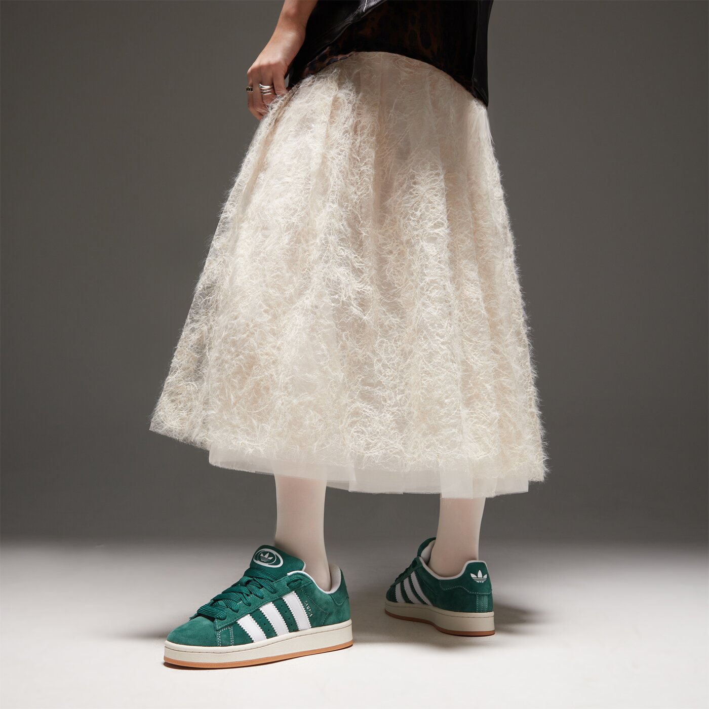 Дамски маратонки ADIDAS CAMPUS 00S h03472 цвят зелен