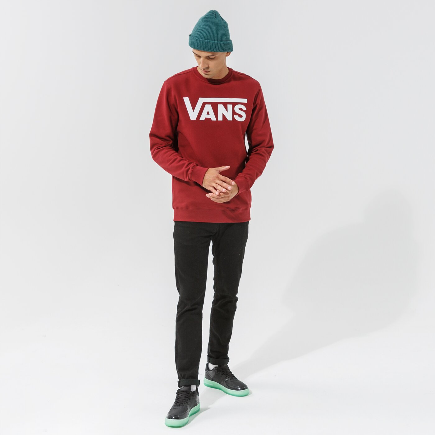 Мъжки суичър VANS СУИТЧЪР VANS CLASSIC CREW II vn0a456azbs1 цвят бордо