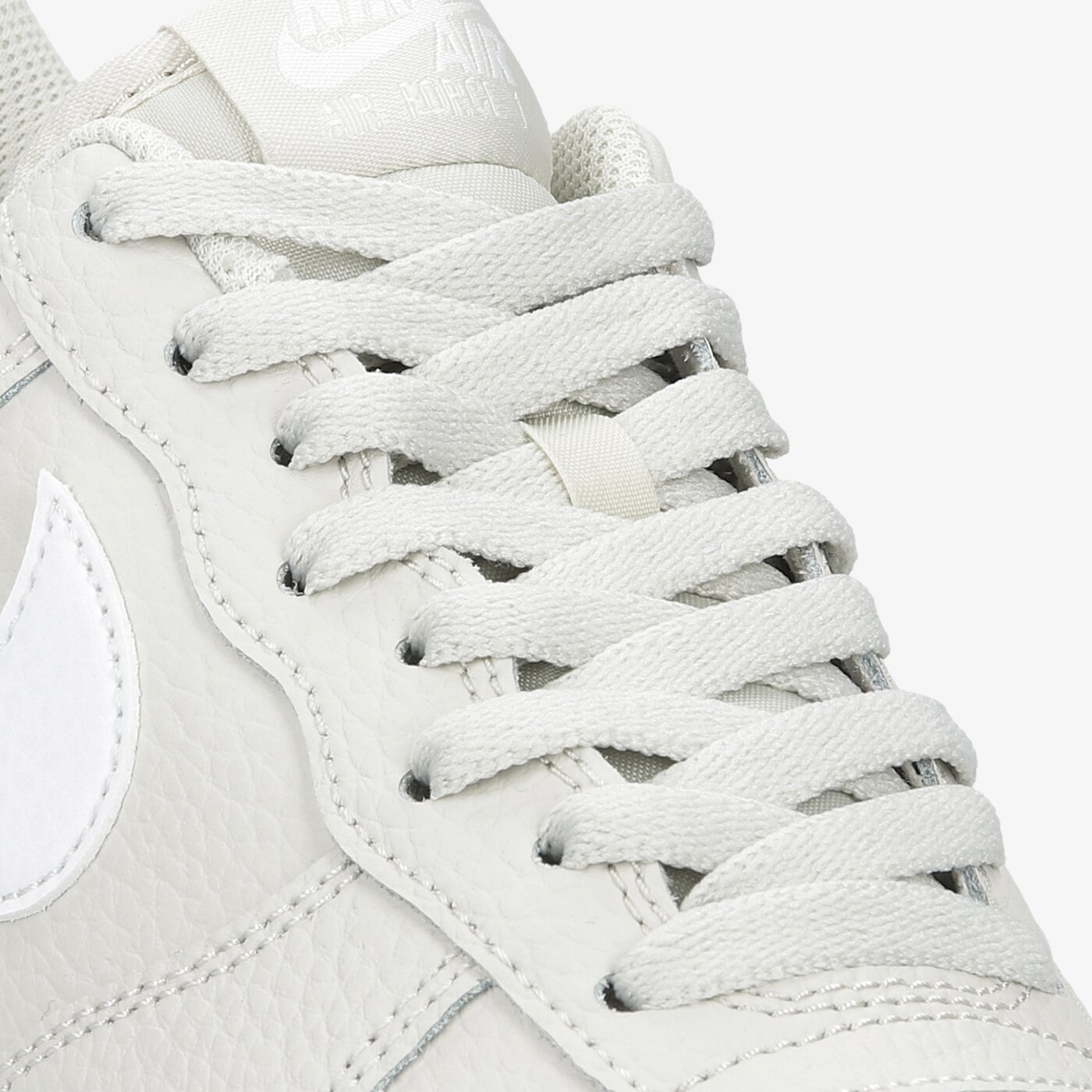 Мъжки маратонки NIKE AIR FORCE 1 '07  ct2302-001 цвят бежов