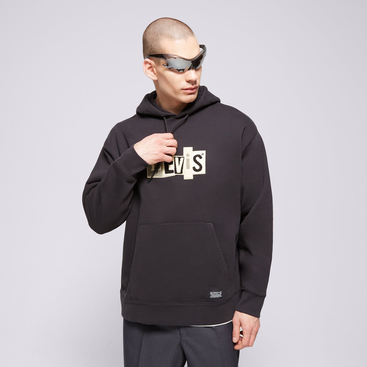 Мъжки суичър LEVI'S СУИТЧЪР С КАЧУЛКА SKATE HOODED SWEATSHIRT a1008-0011 цвят черен